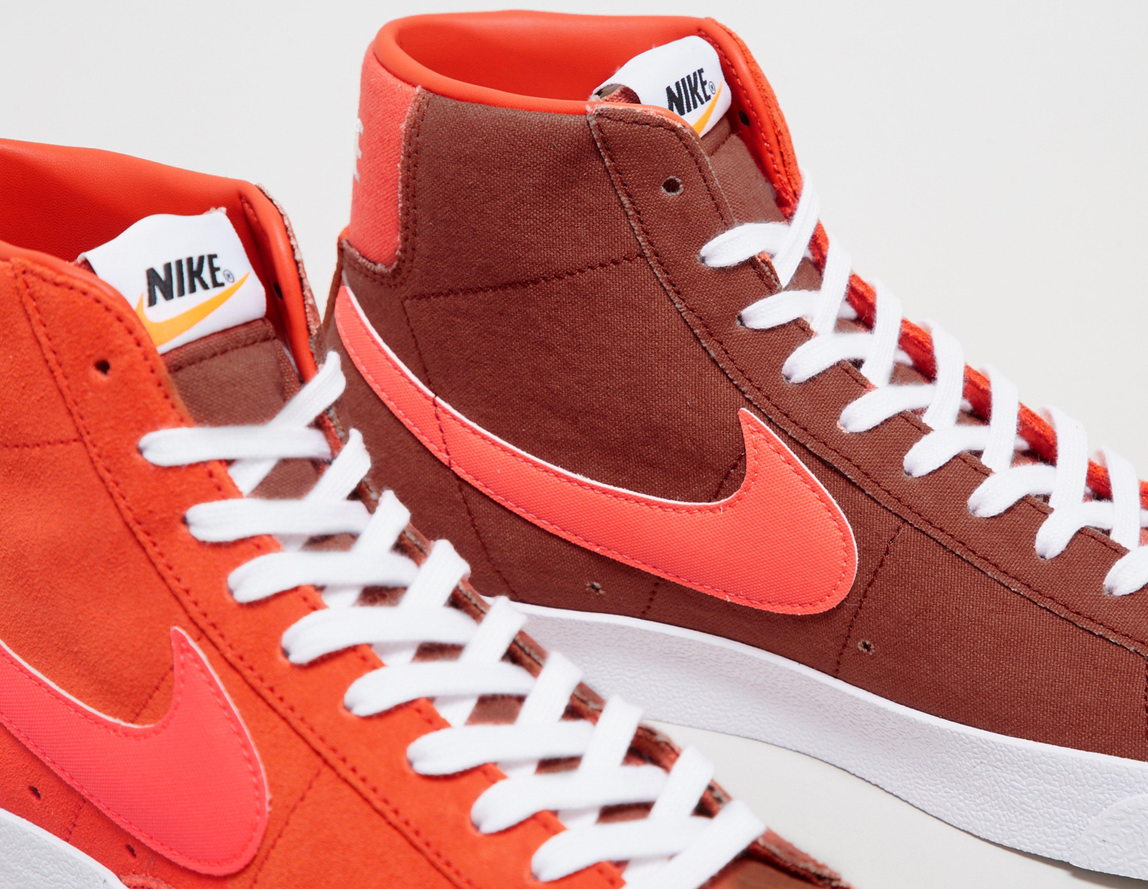 nike blazer noir rouge