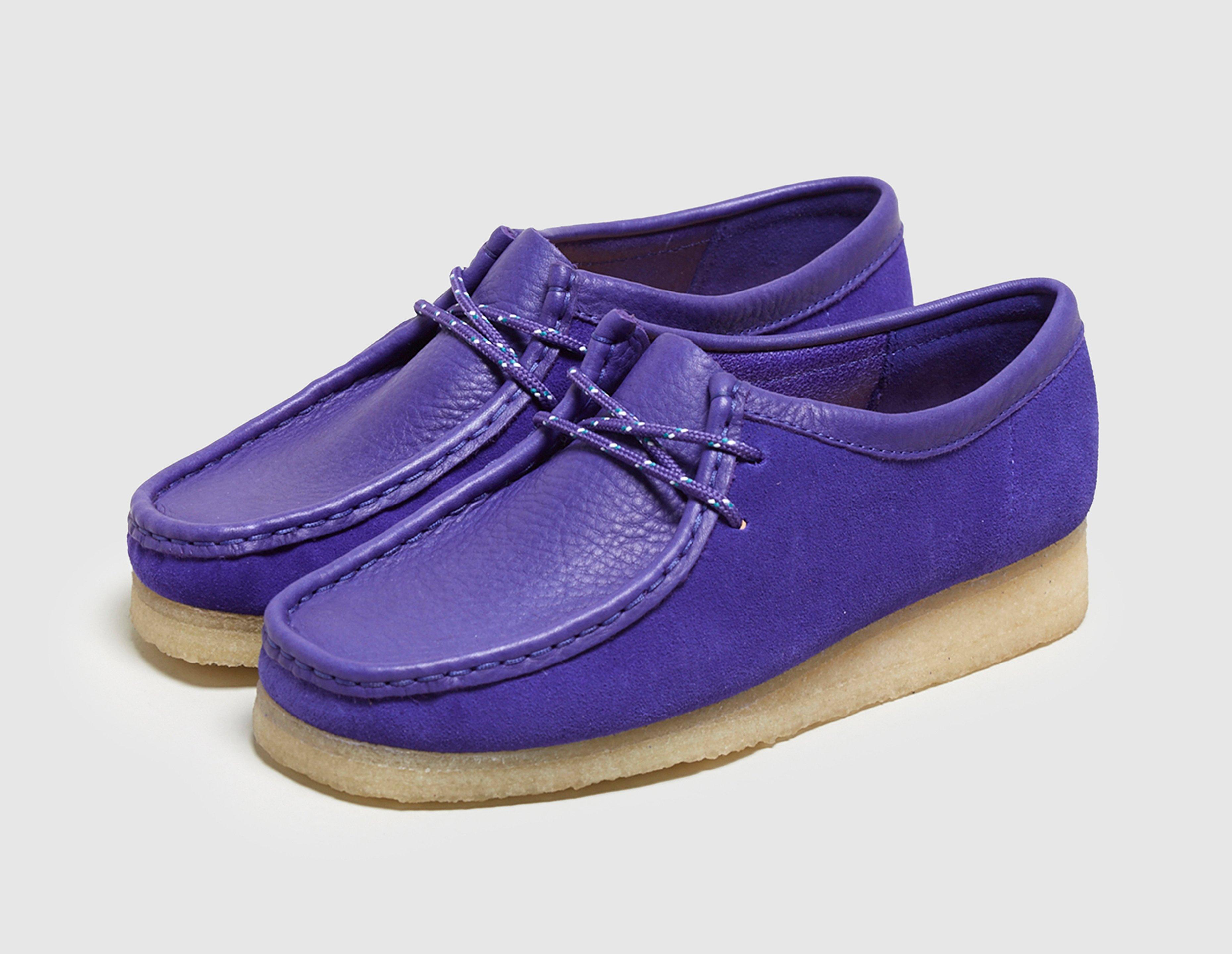 womens clarks wallabees