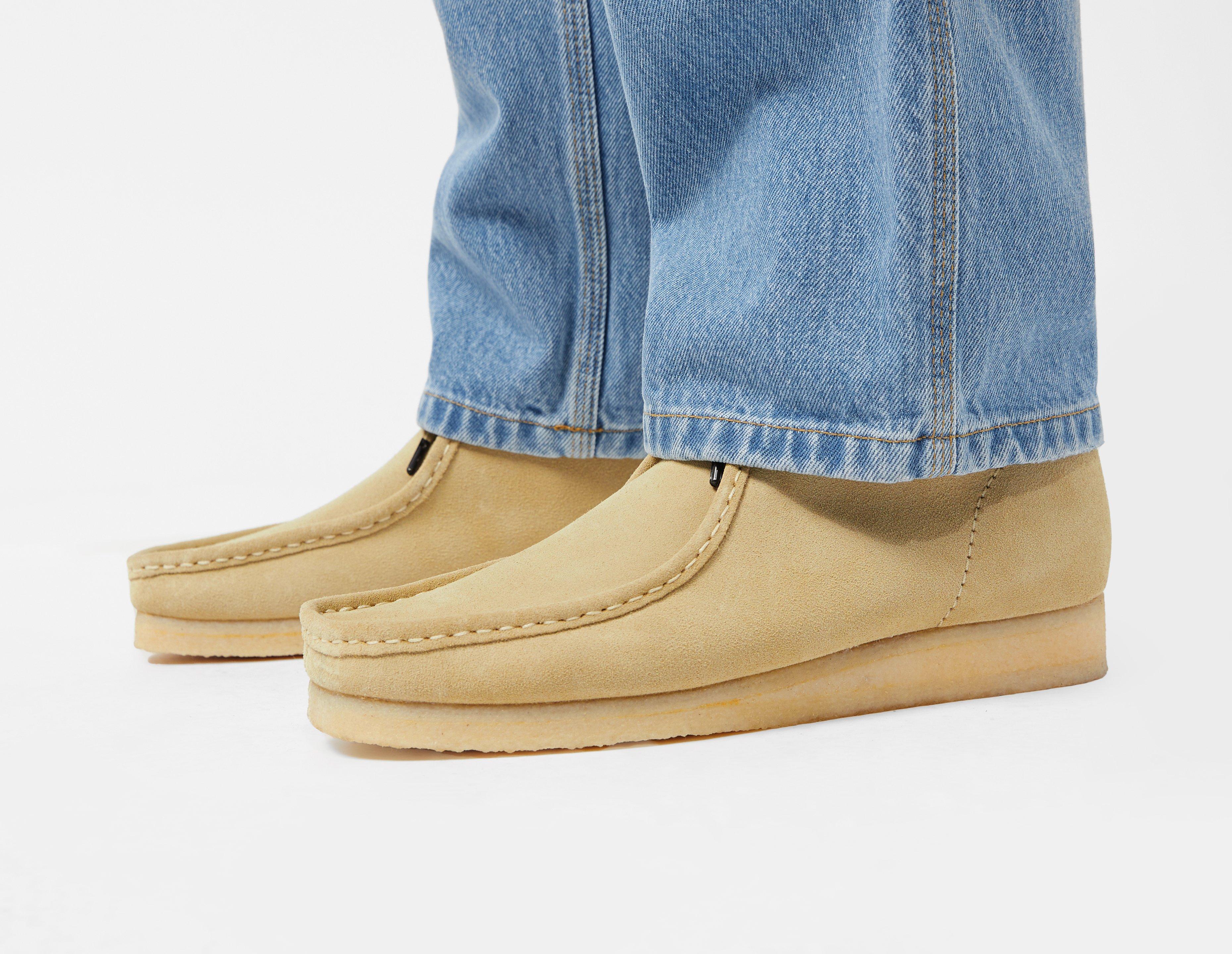 clarks wallabee boots