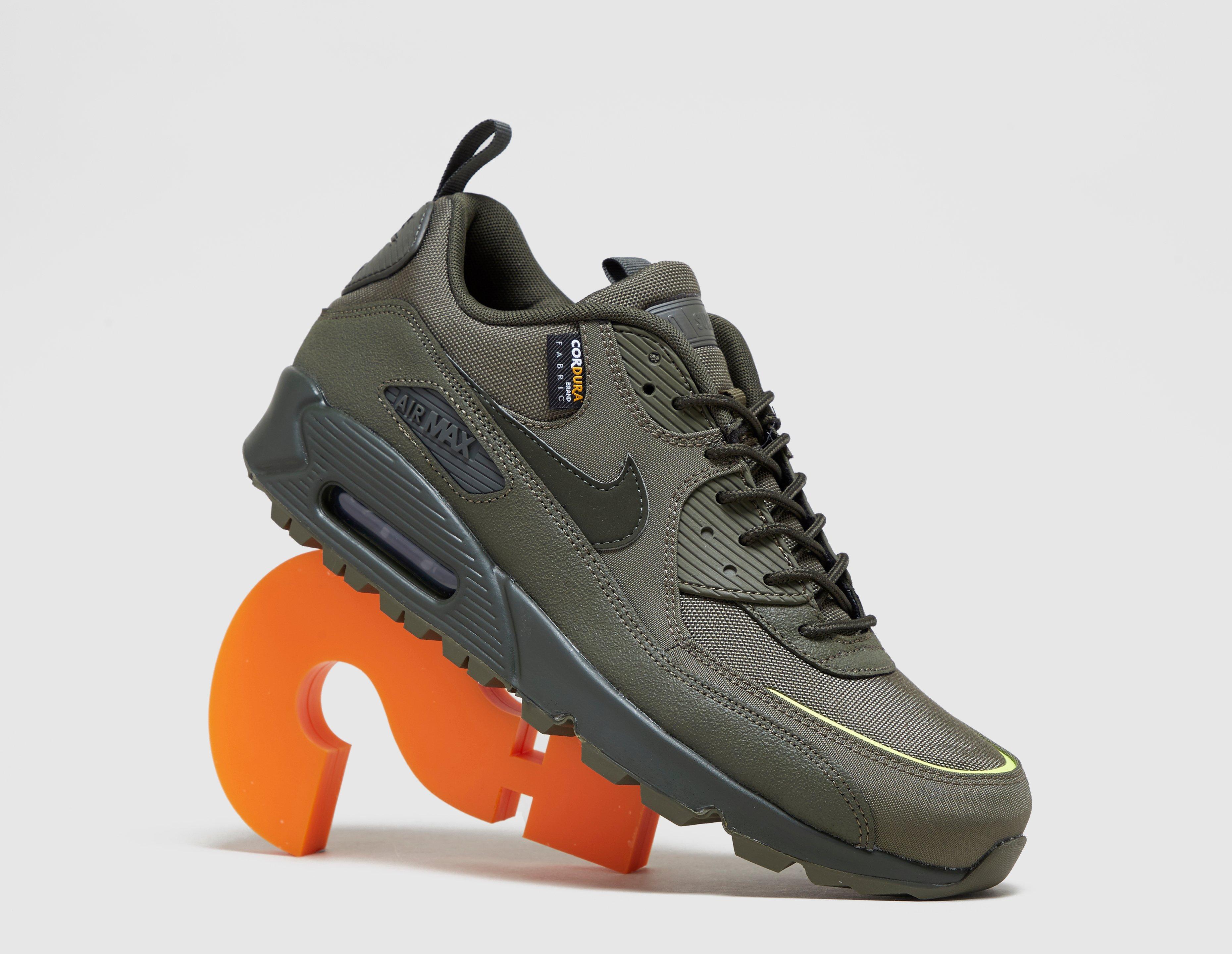 nike olive green air max