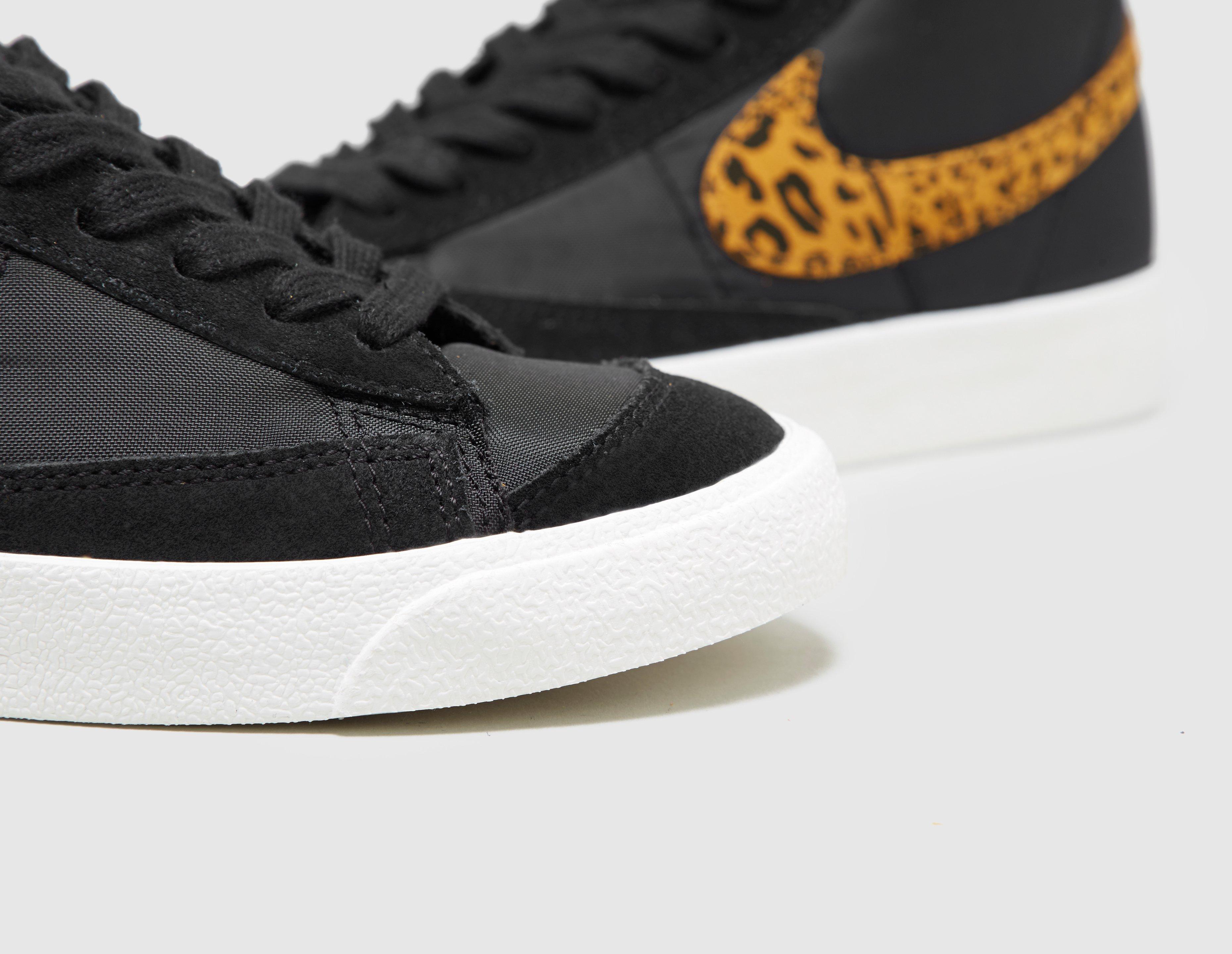 womens black nike blazers