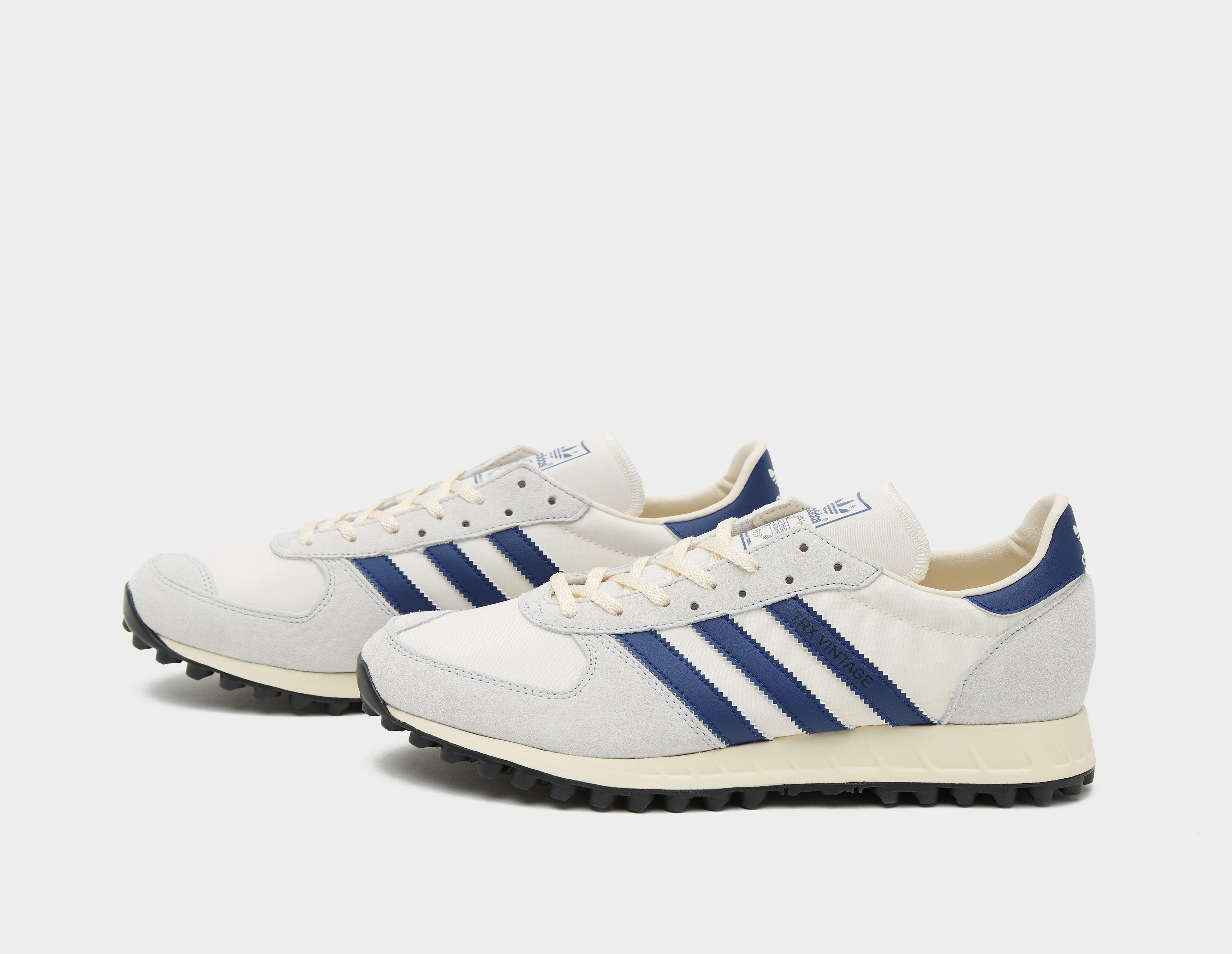 Adidas old fashion on sale shoes