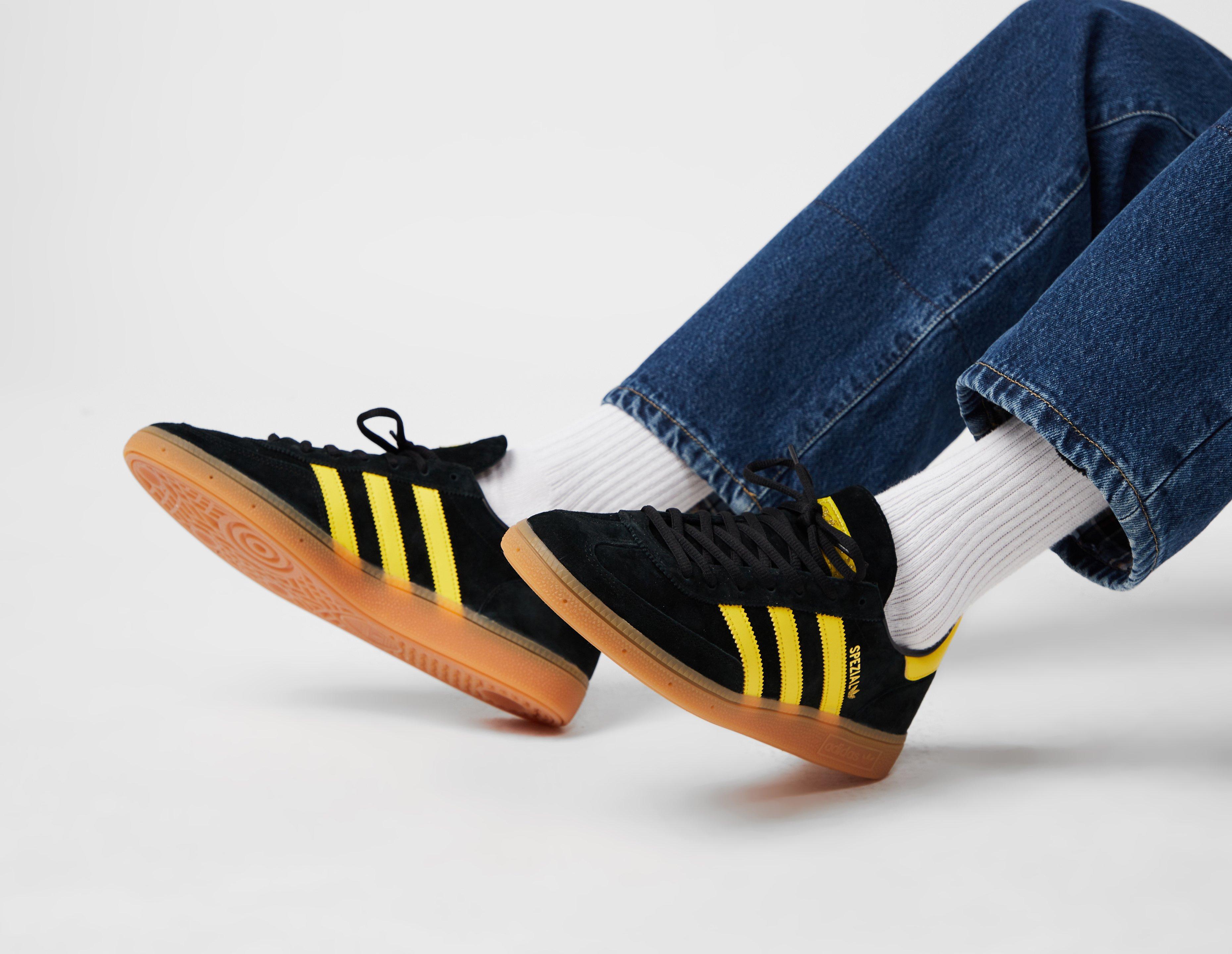 Yellow discount black adidas