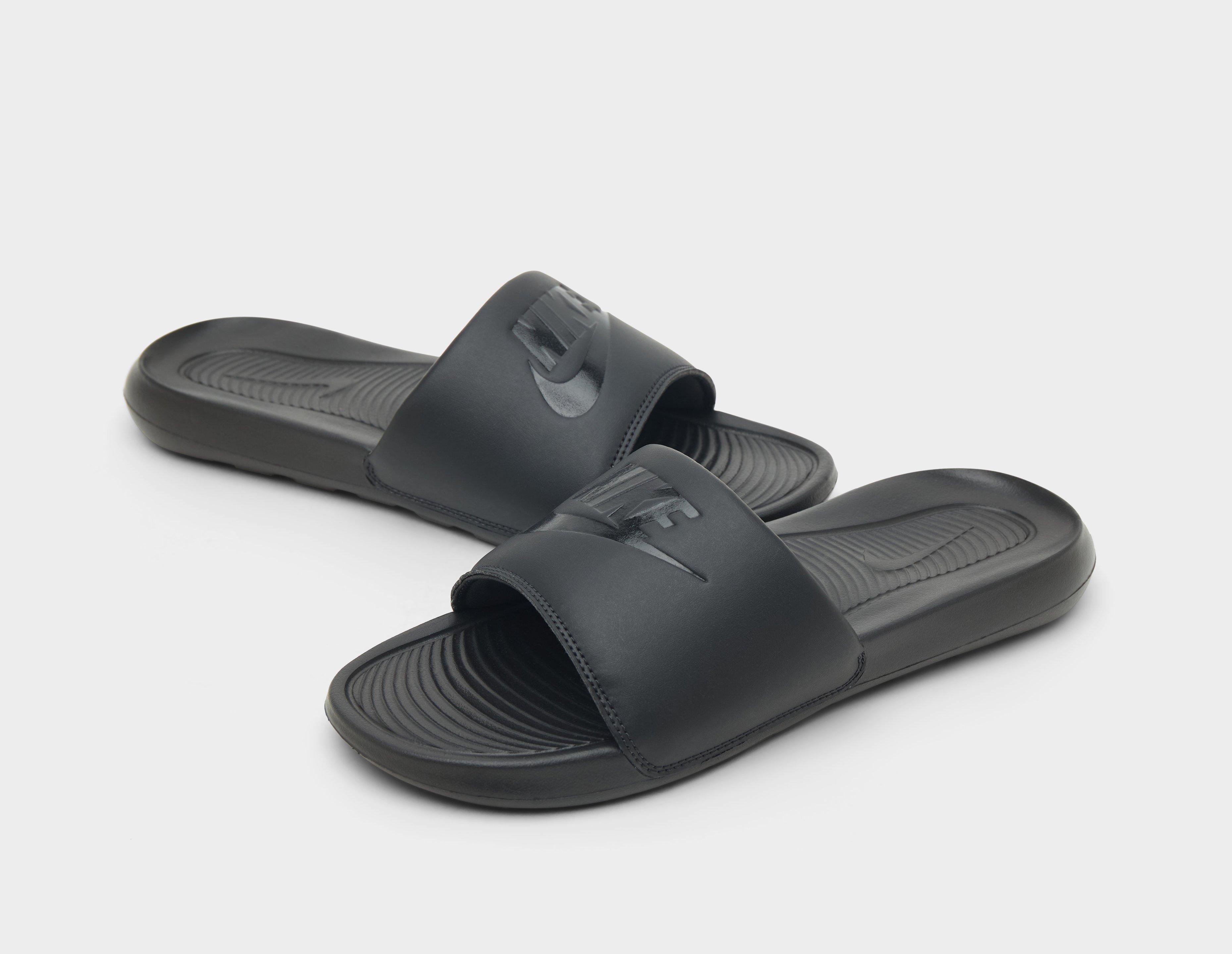 Nike Victori One Slides