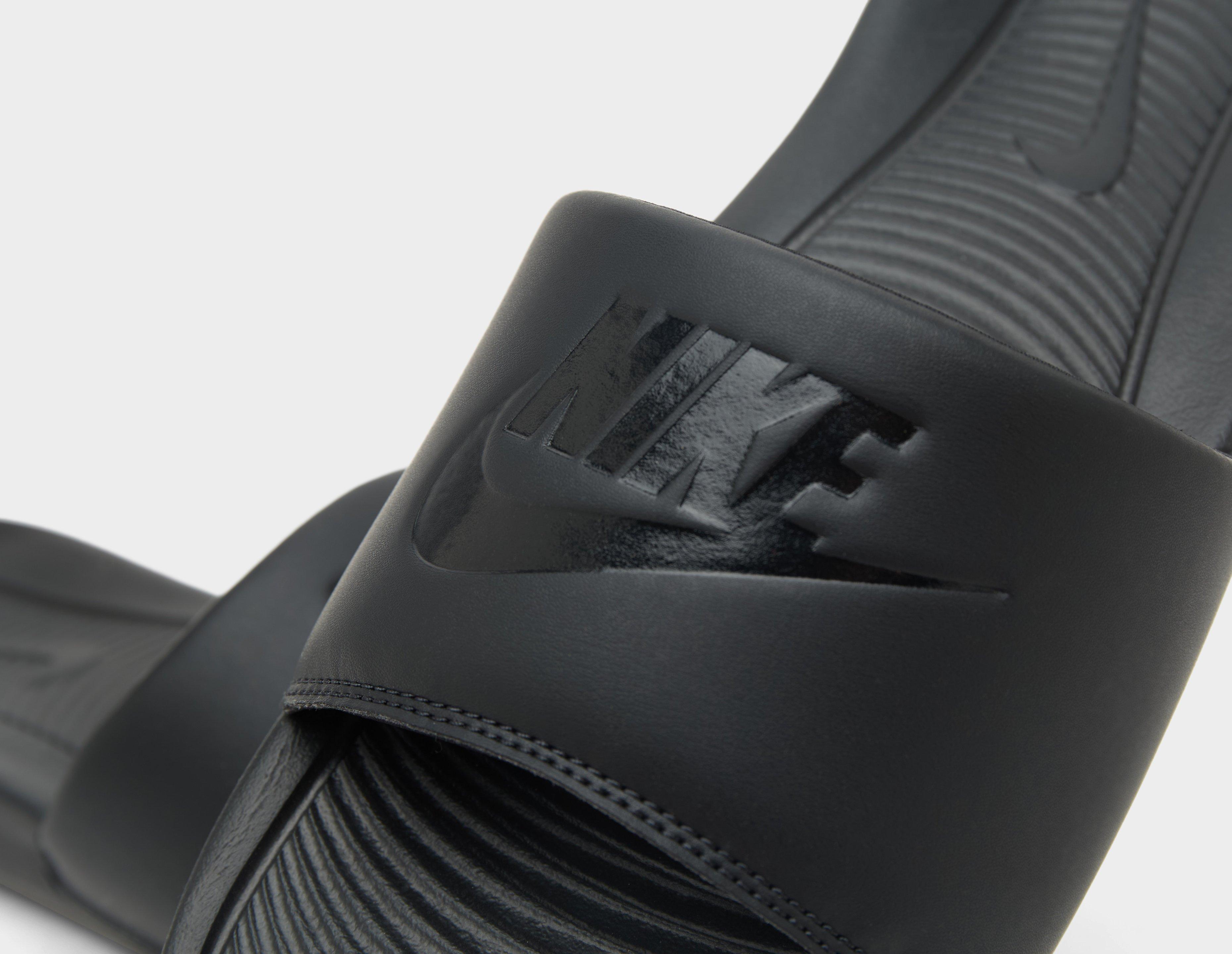 Nike Victori One Slides