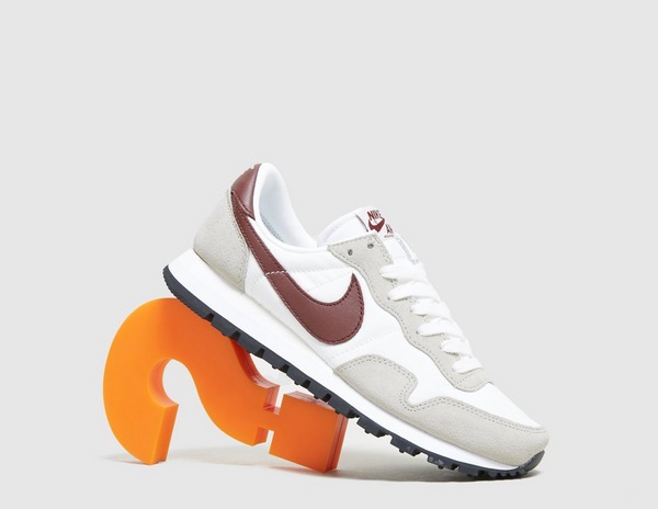 Nike Air Pegasus 83 Femme Nike Air Pegasus 83 Femme