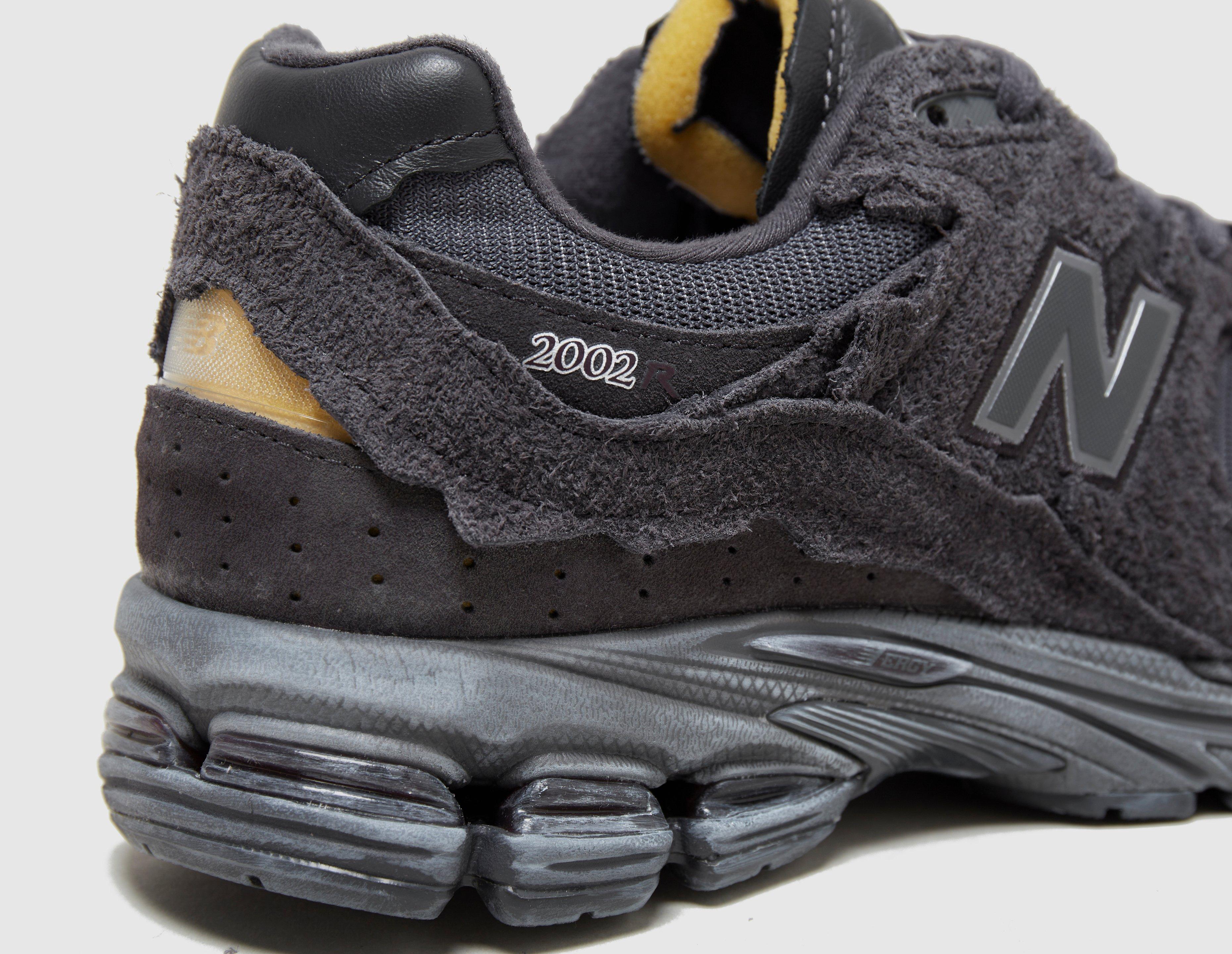 New Balance 2002R Protection Pack