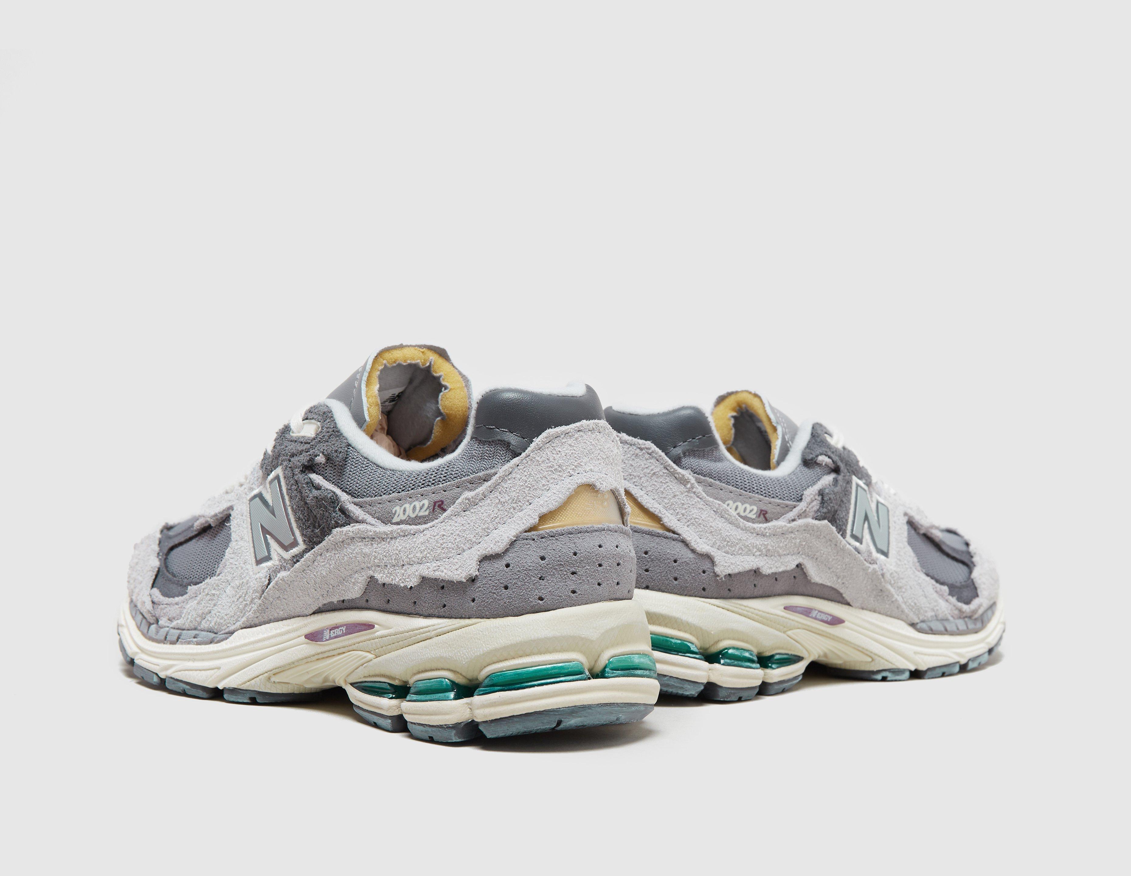 New Balance 2002R Protection Pack Women's