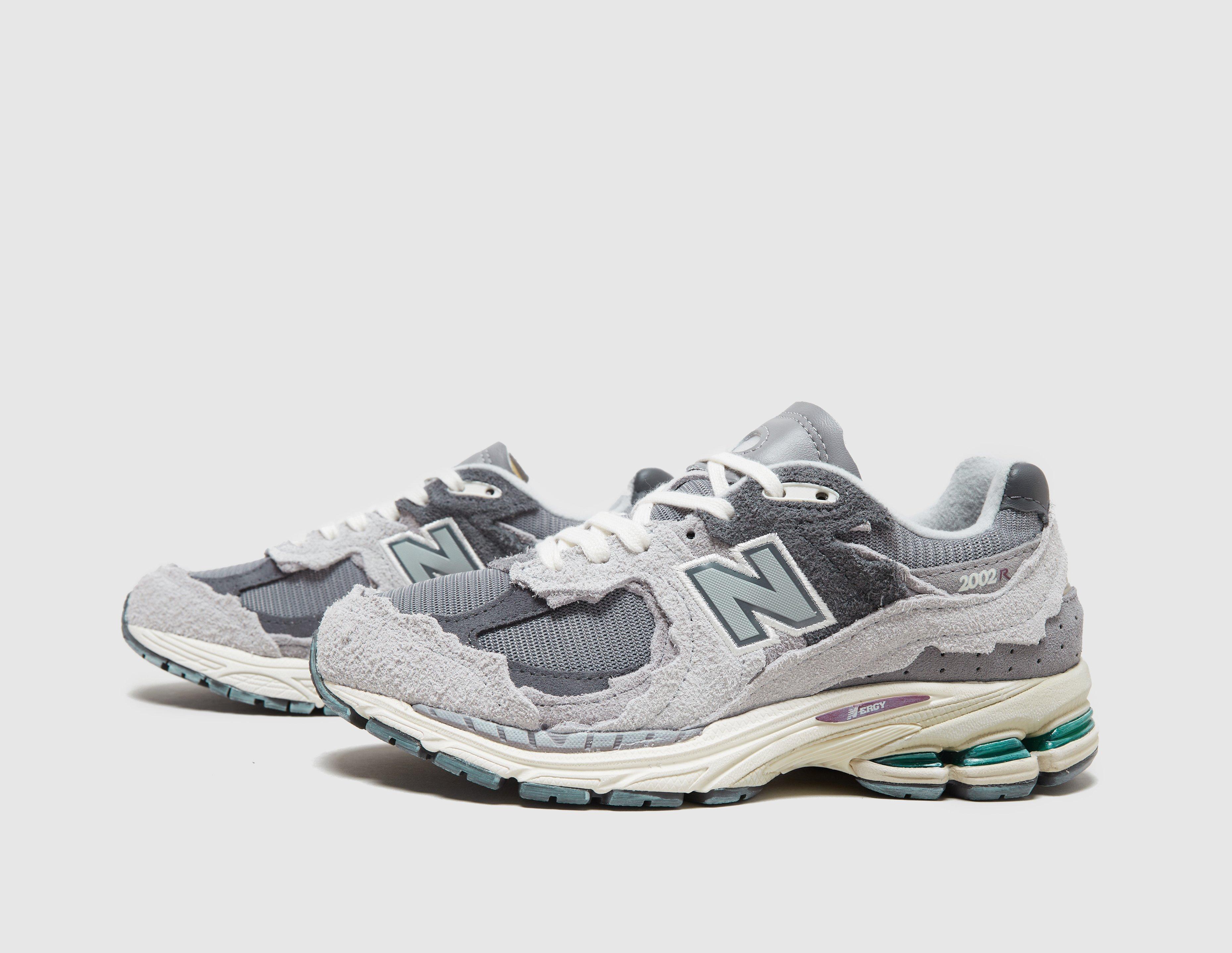 New Balance 2002R Protection Pack Women's