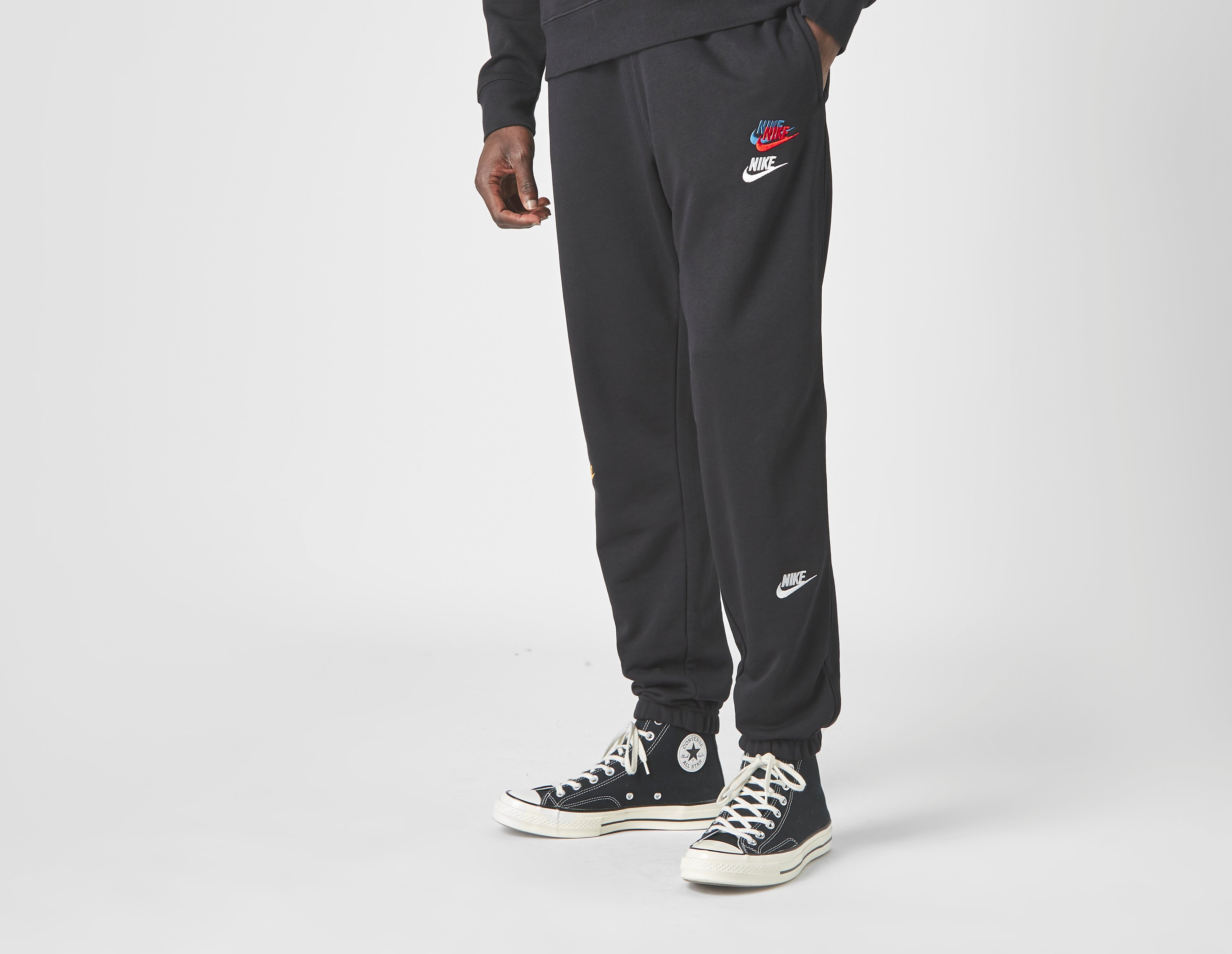 nike multi futura jogger