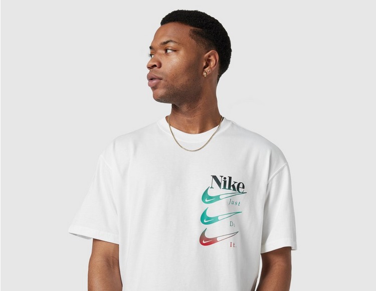 Nike DNA M90 T-Shirt