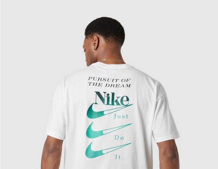 Nike DNA M90 T-Shirt