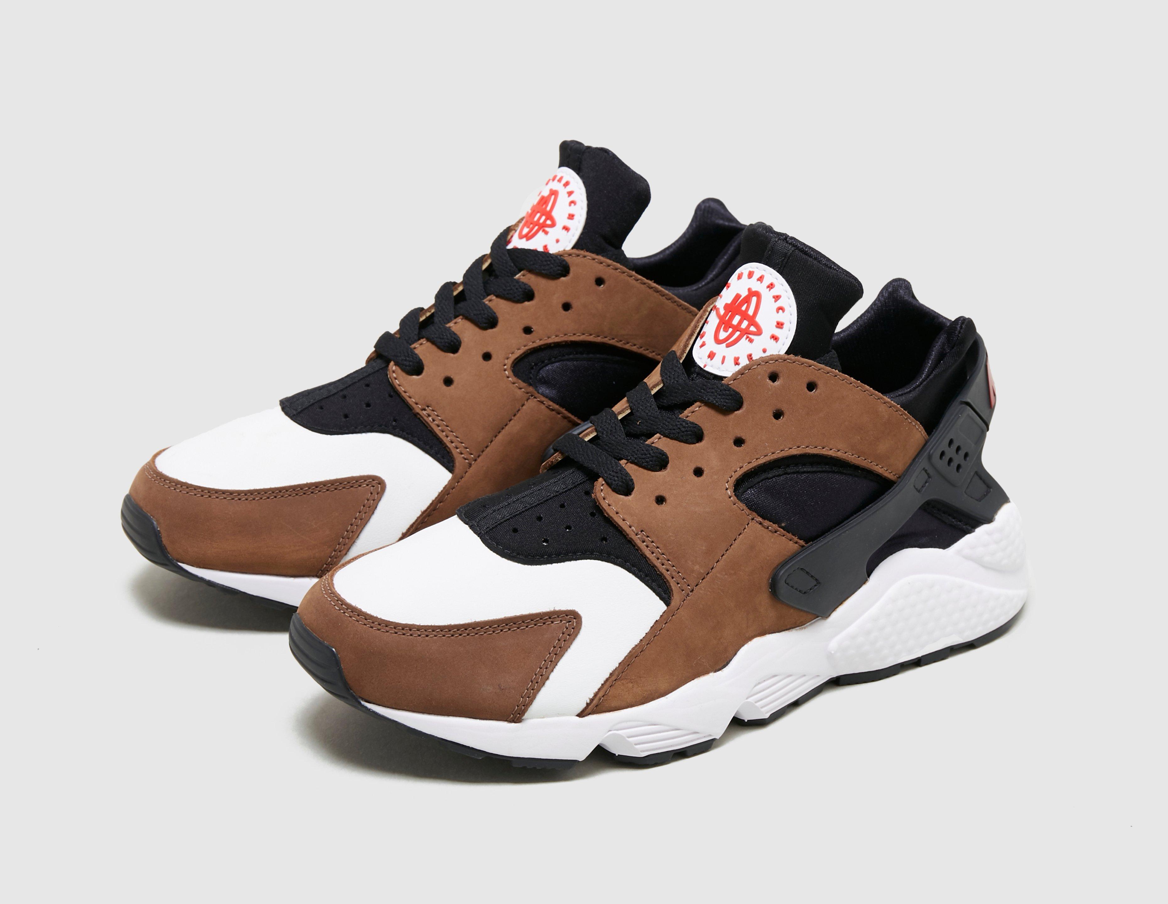 Pause Nationale Volkszahlung Variante Nike Air Huarache Og On Feet France Elternteil In Der Mitte Von Nirgendwo Insekt