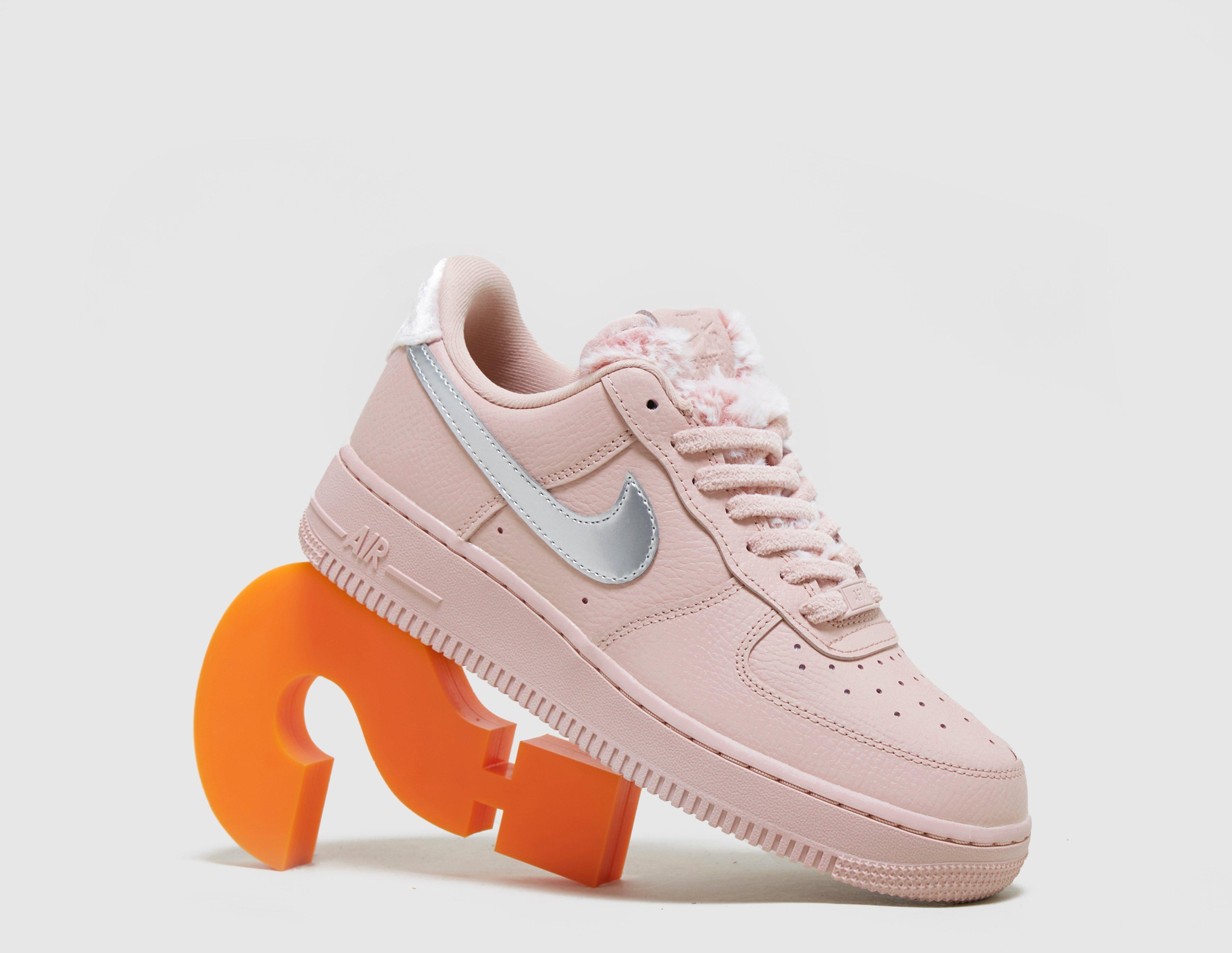 airforce with beige tick