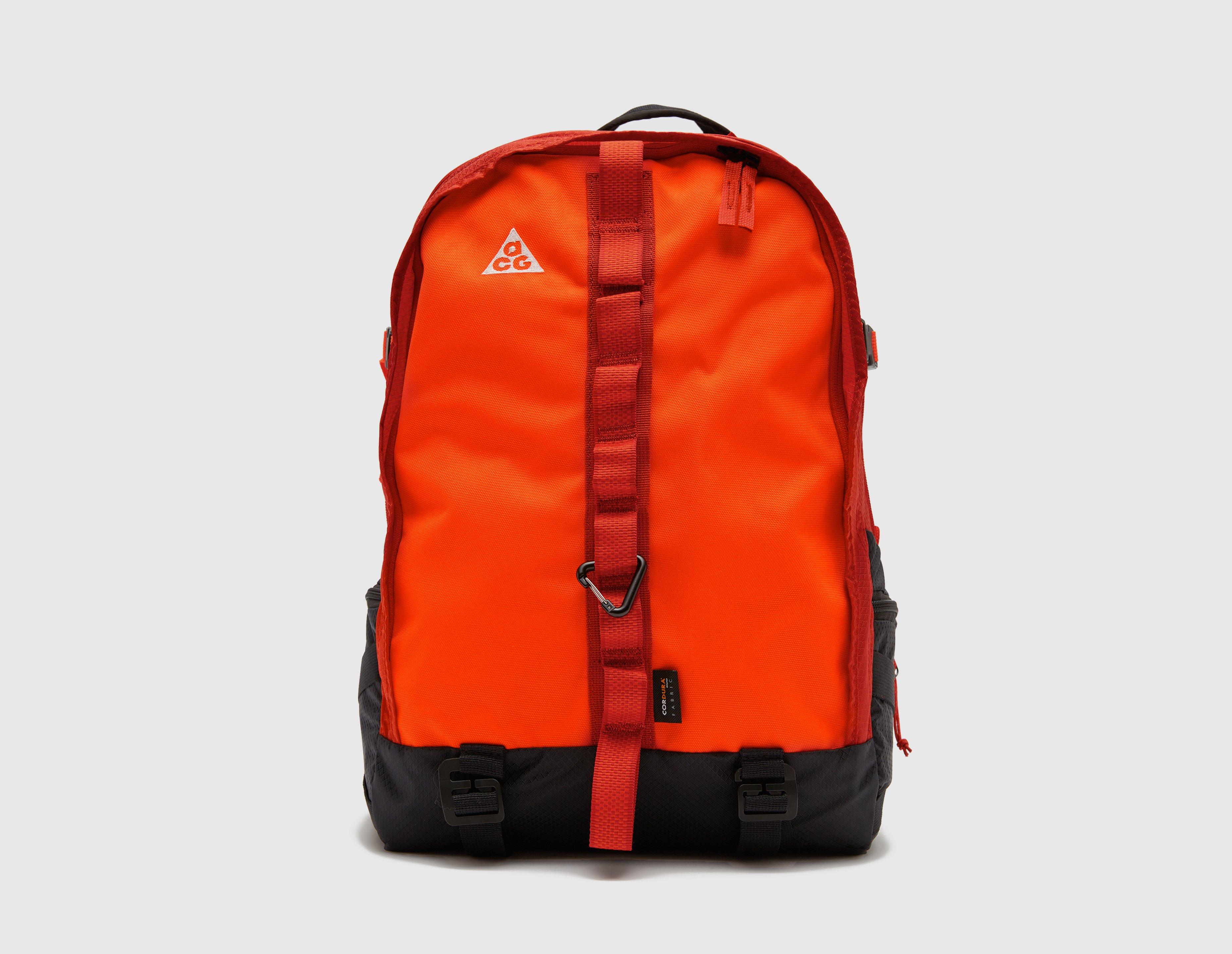 Año salto desinfectante Nike ACG Karst Backpack en Naranja | size? España