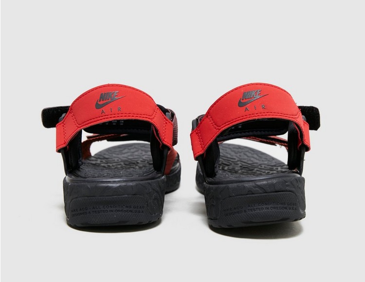 Nike ACG Air Deschutz Sandal