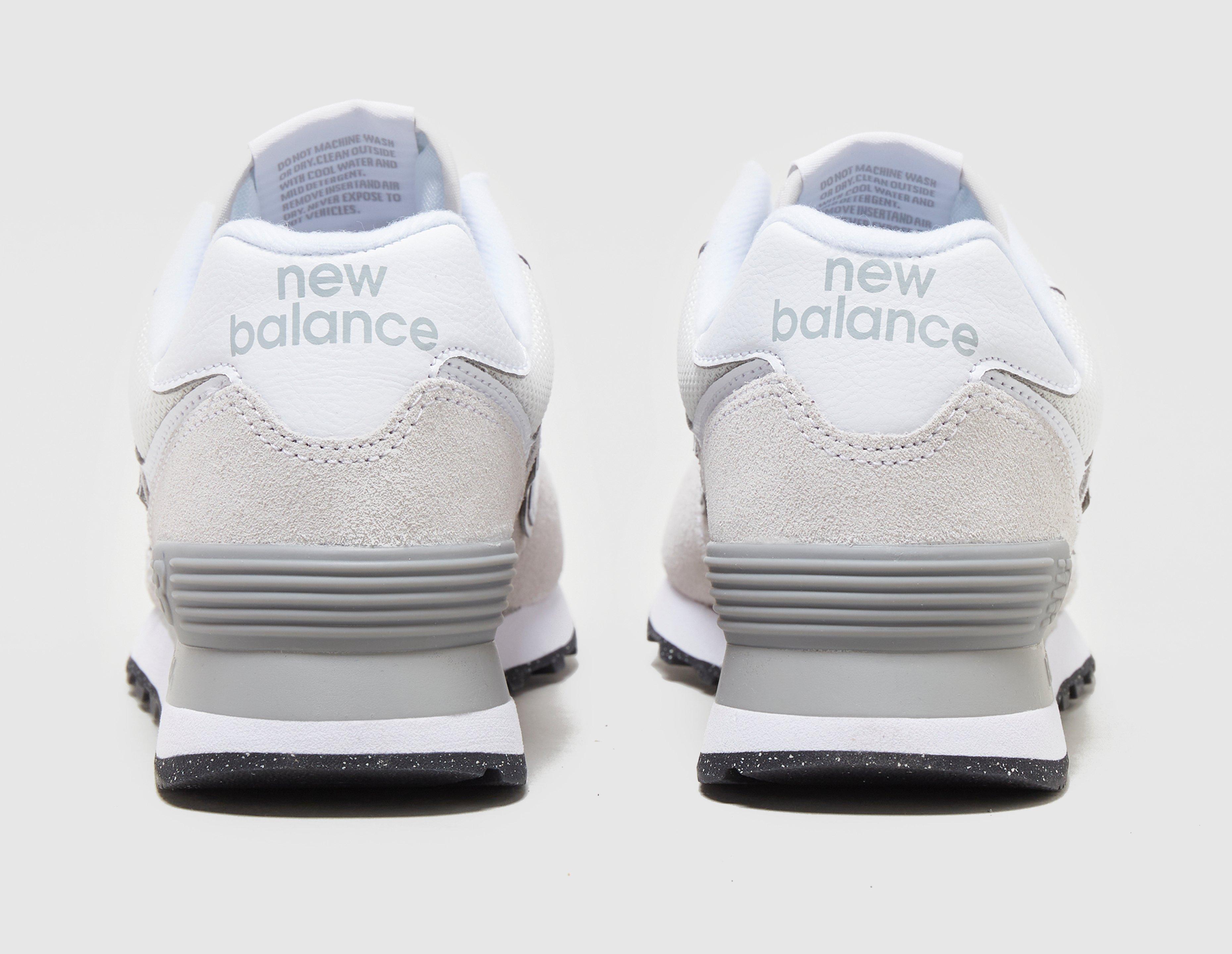 can new balance shoes be machine washed