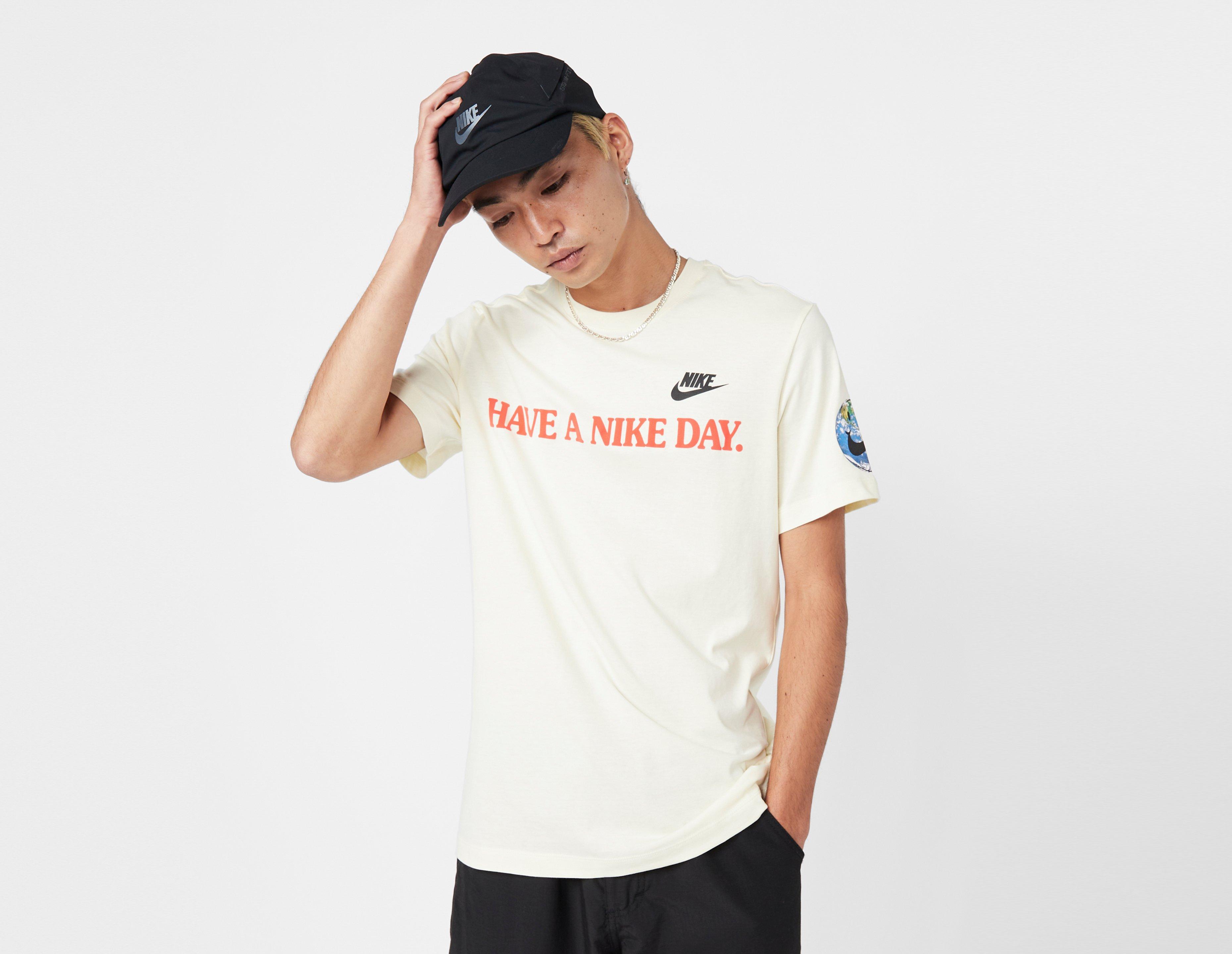 T shirt have sales a nike day