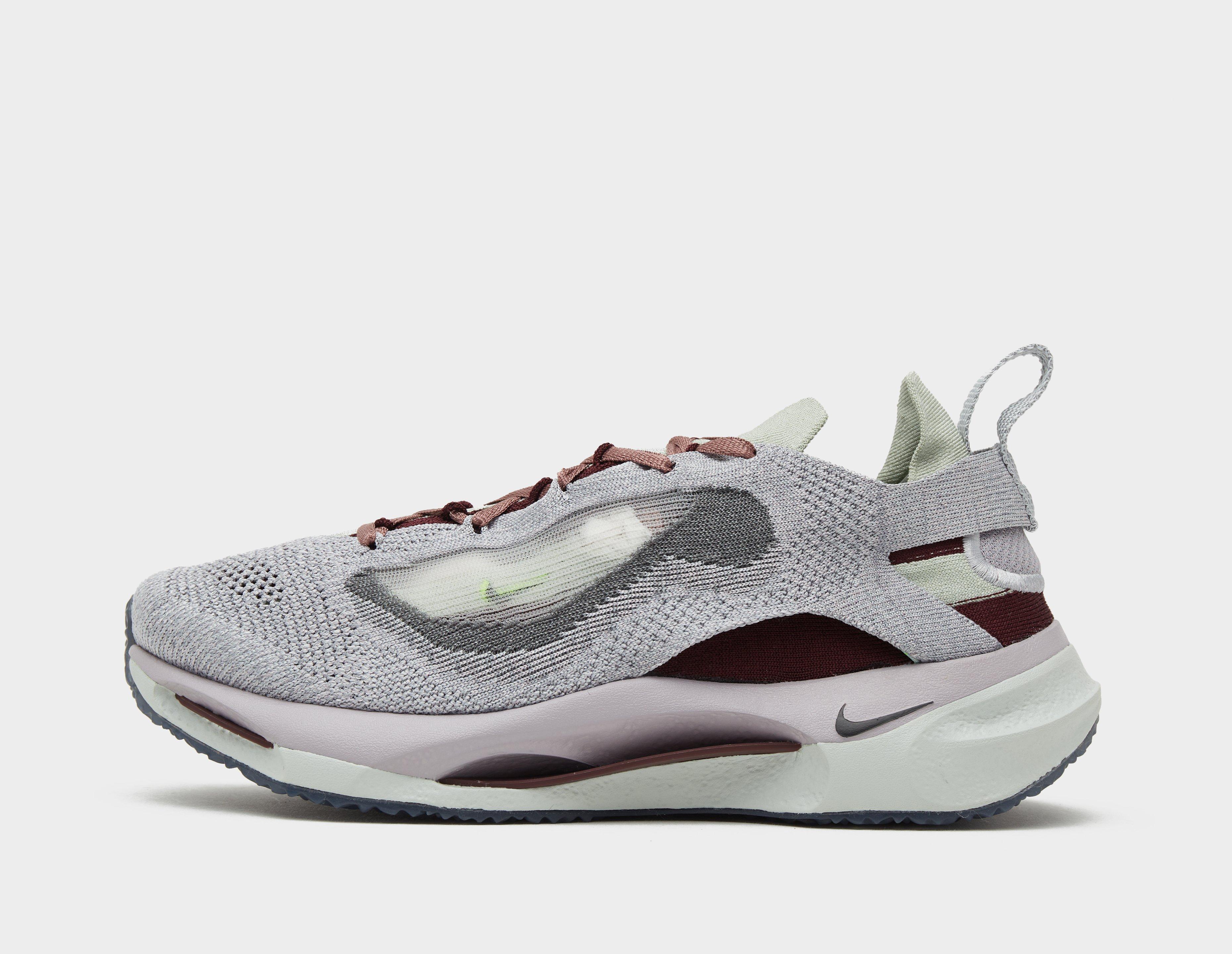 Infrastructure-intelligence? | Red Nike Spark Flyknit | CLOT