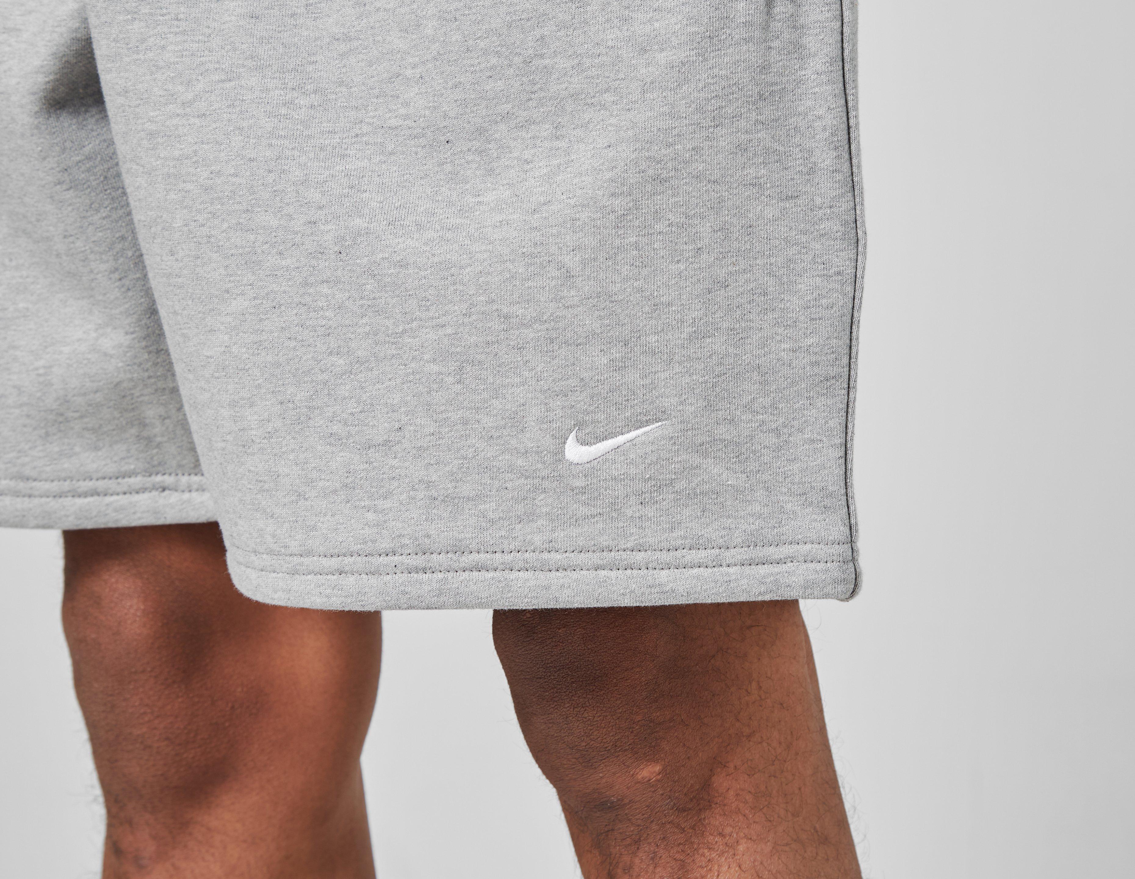 Nike NRG Premium Essentials Short en polaire Gris- Size? France