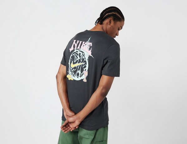 sátira Mamut Desarrollar Nike Sportswear Fantasy T-Shirt en Gris | size? España