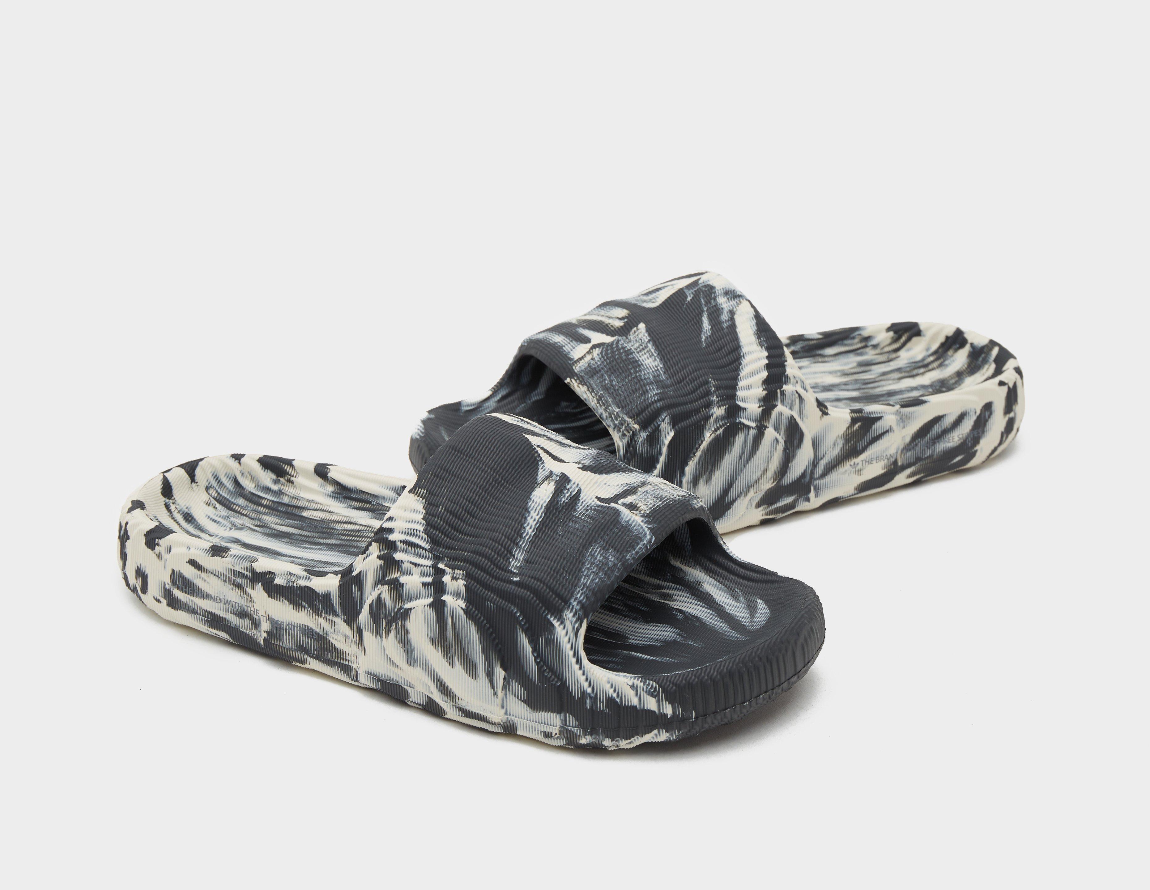 adidas Originals Adilette 22