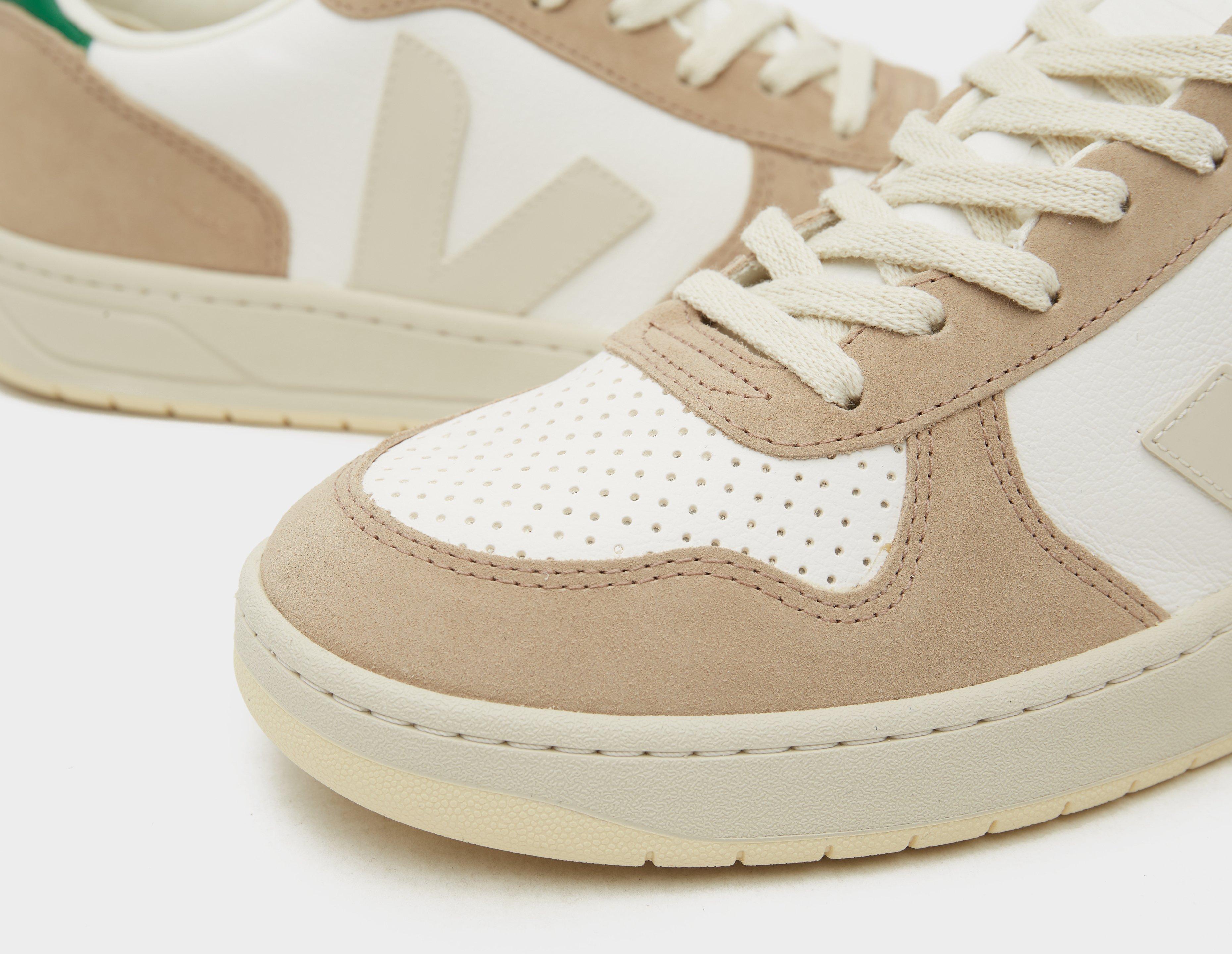 Shop Mansur Gavriel x Veja's Jennifer Garner-Loved Sneaker