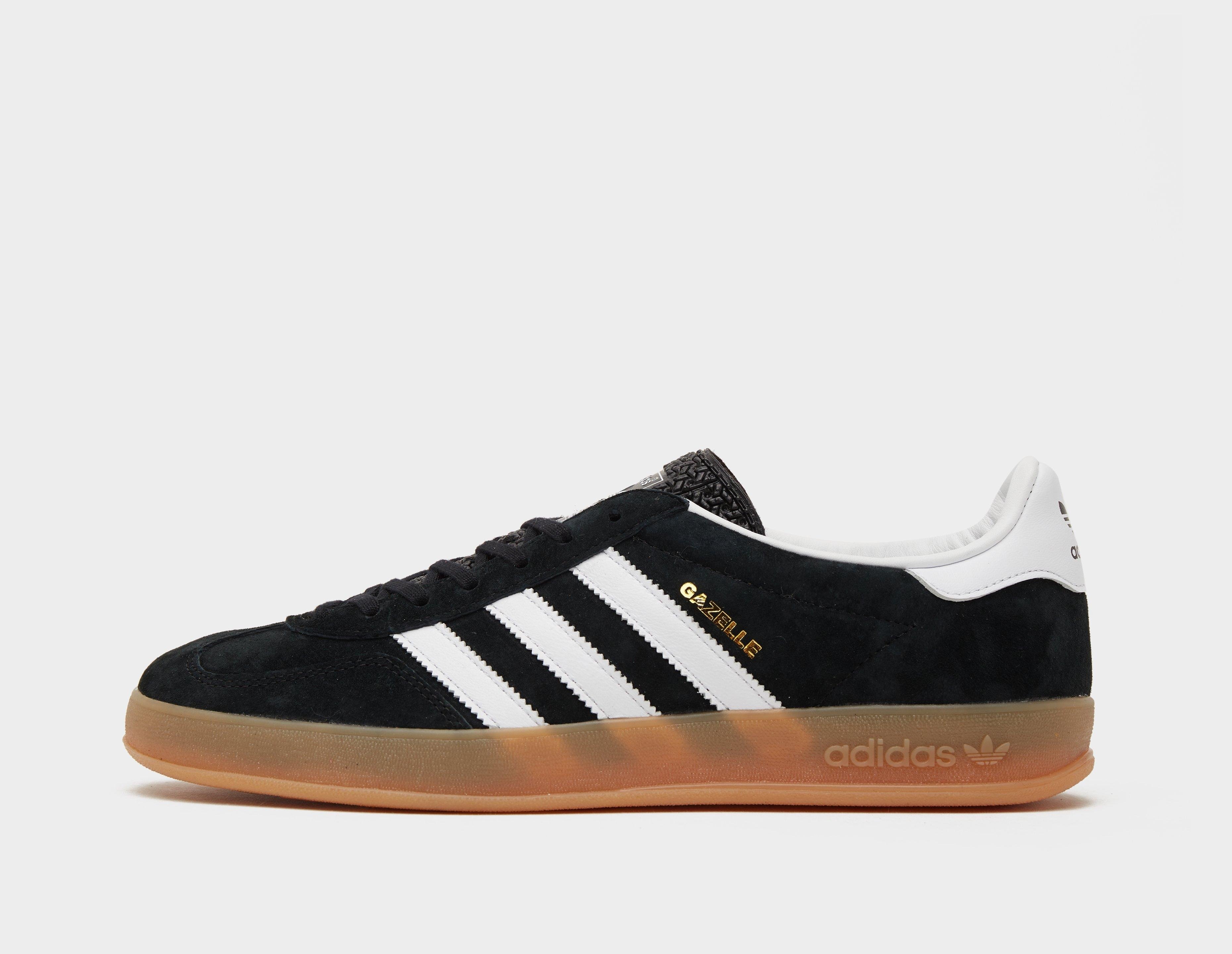 Hotelomega? Black Adidas Originals Gazelle Indoor Camiseta Adidas ...