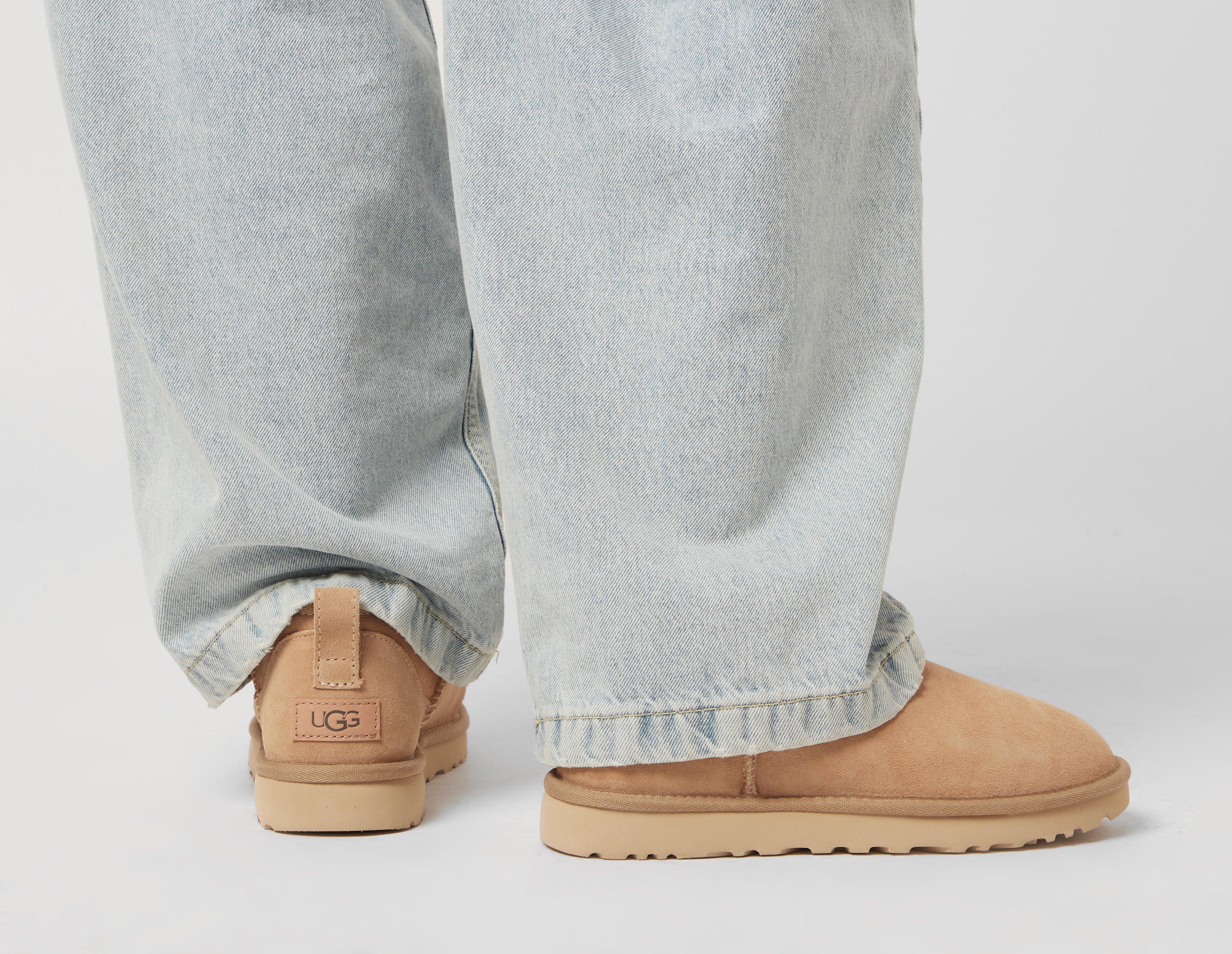 UGG Classic Ultra Mini Boots Femme