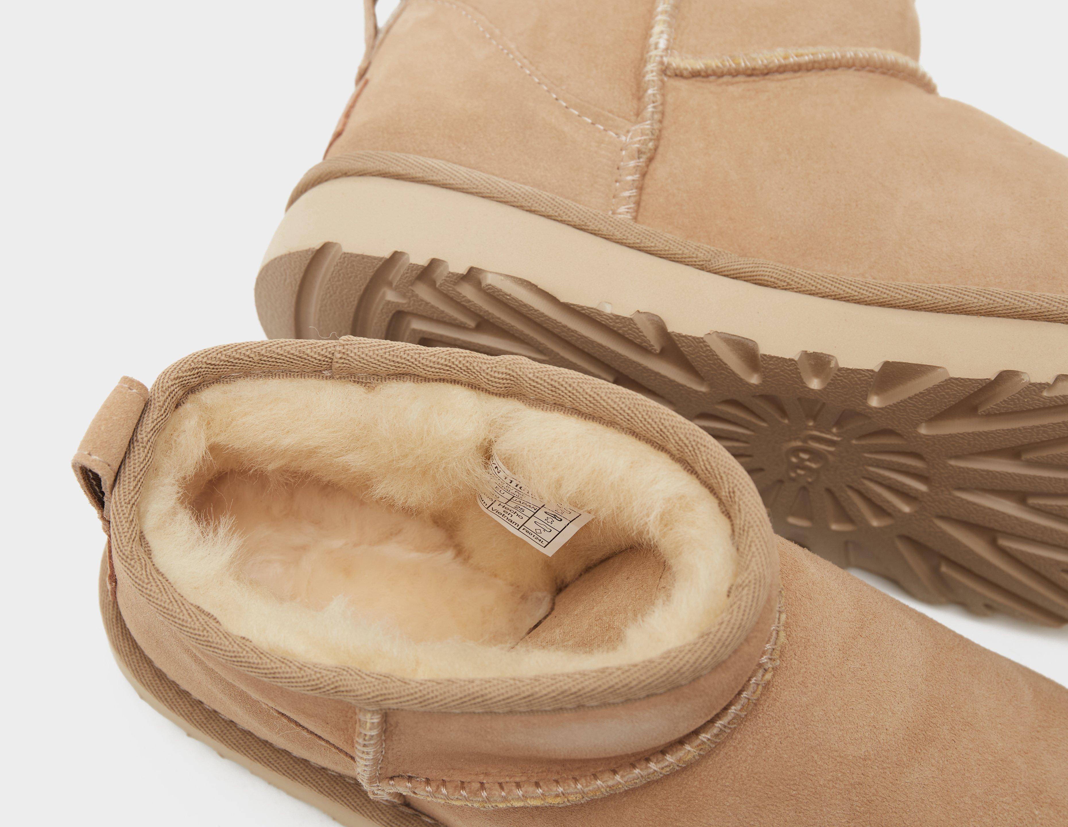 UGG Classic Ultra Mini Boots Femme