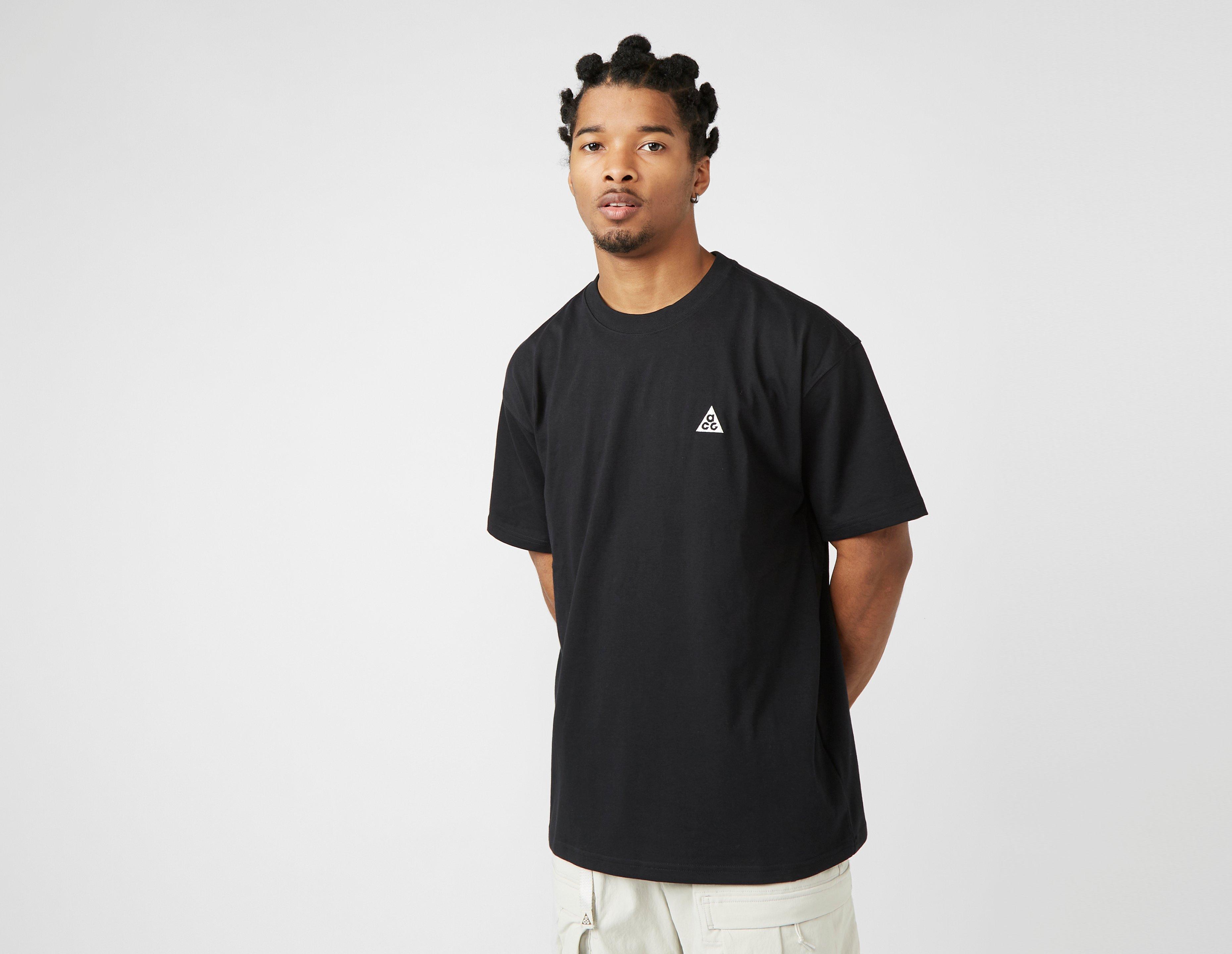 Nike acg t shirt black on sale