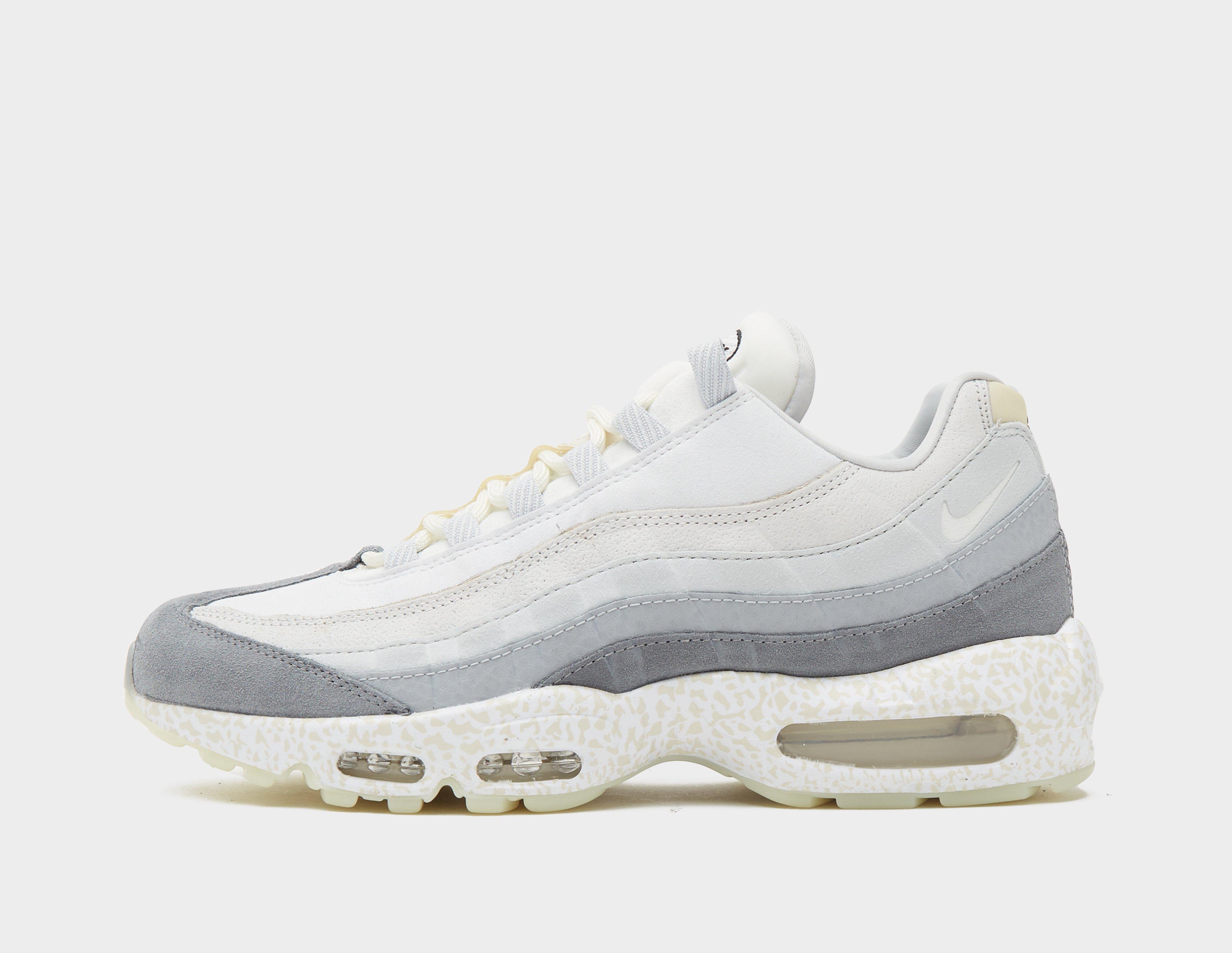 White Nike Air Max 95 | size?