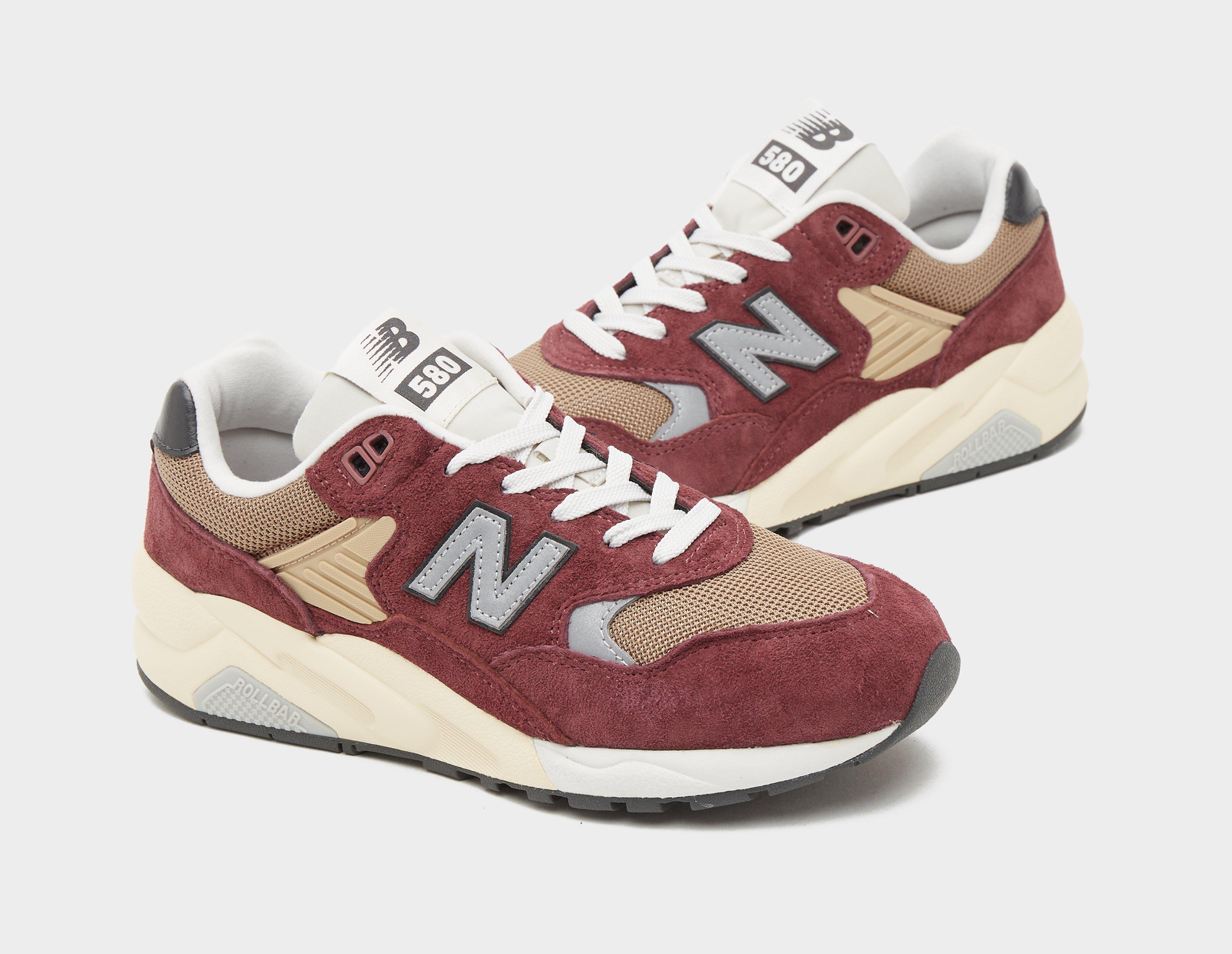 New balance red store 580