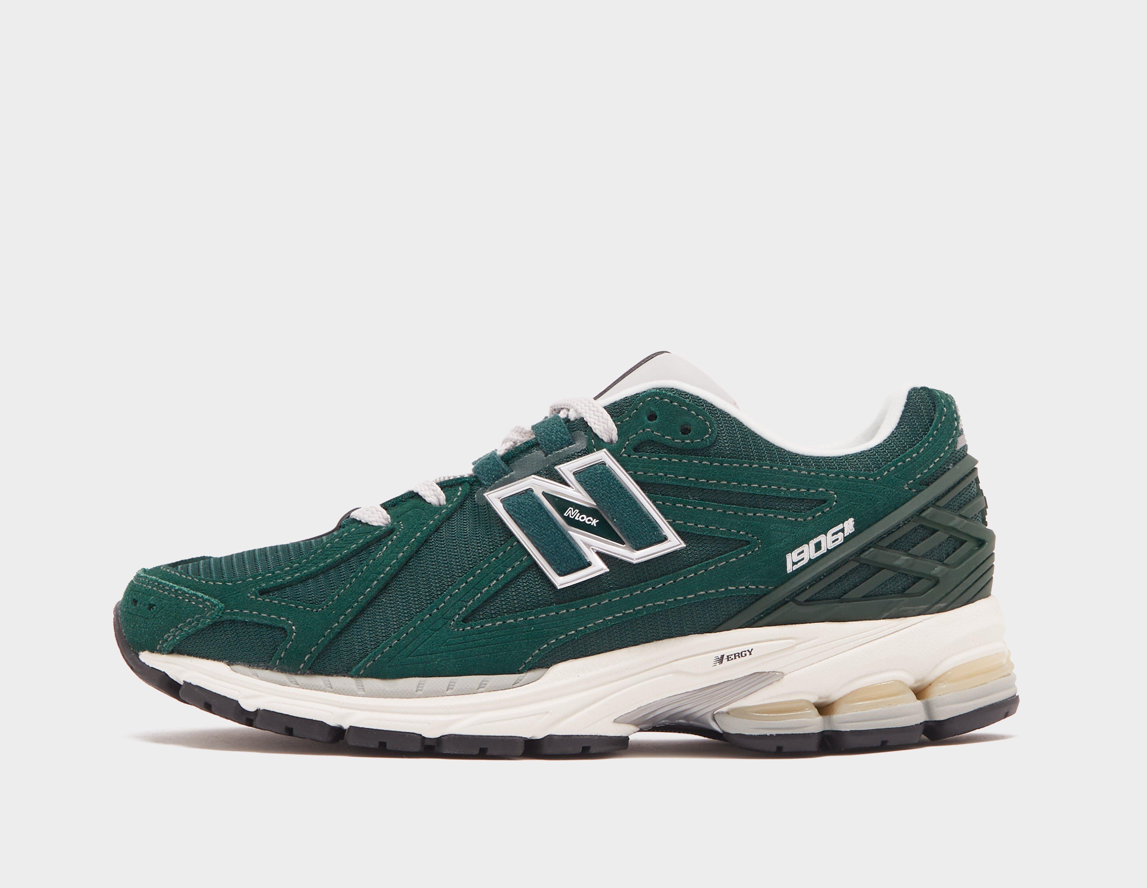 Nb 1906. New Balance 1906r. New Balance 1906r зеленые. Нью бэланс 1906 r. New Balance 1906r Nightwatch Green.