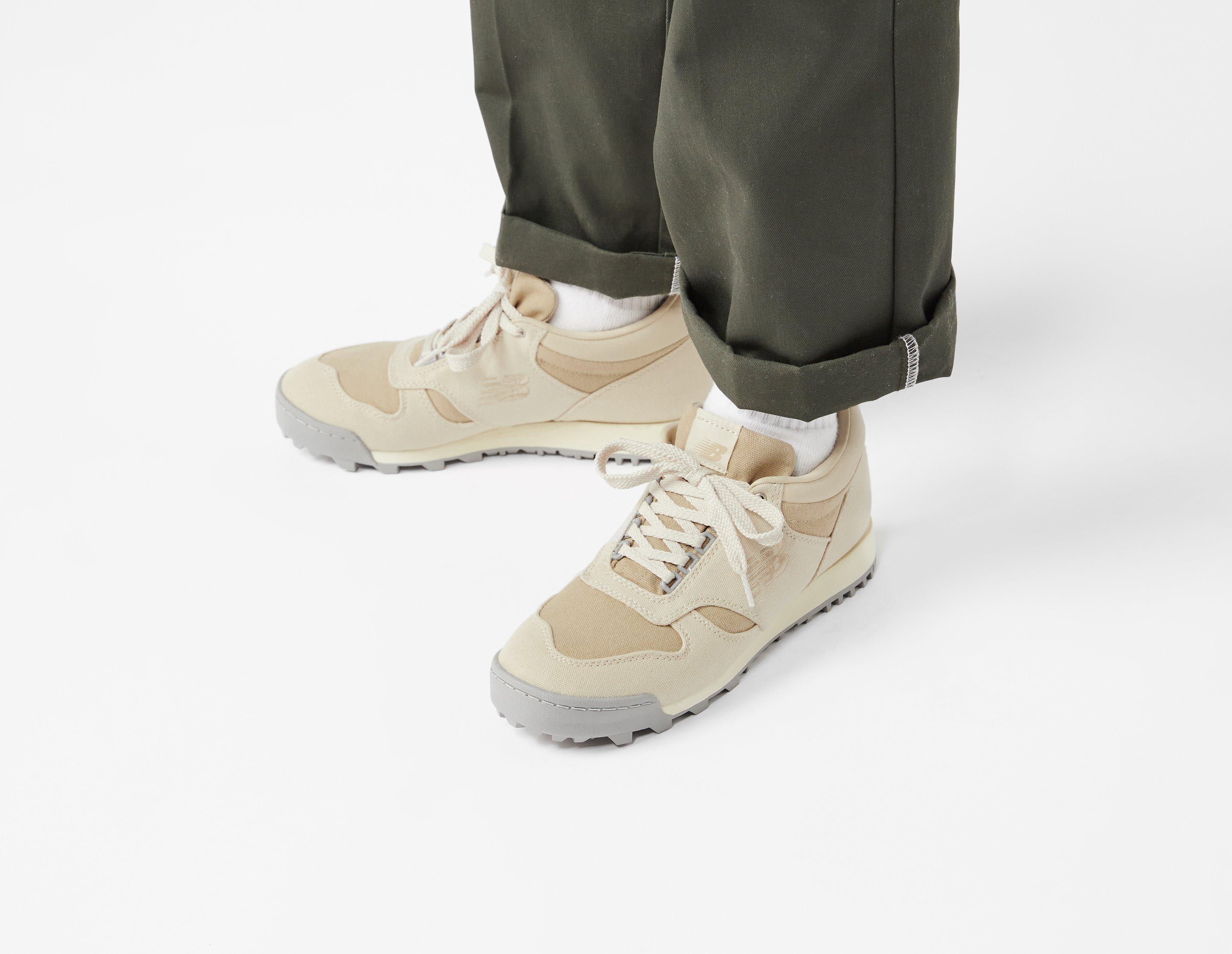 New Balance Rainier Low