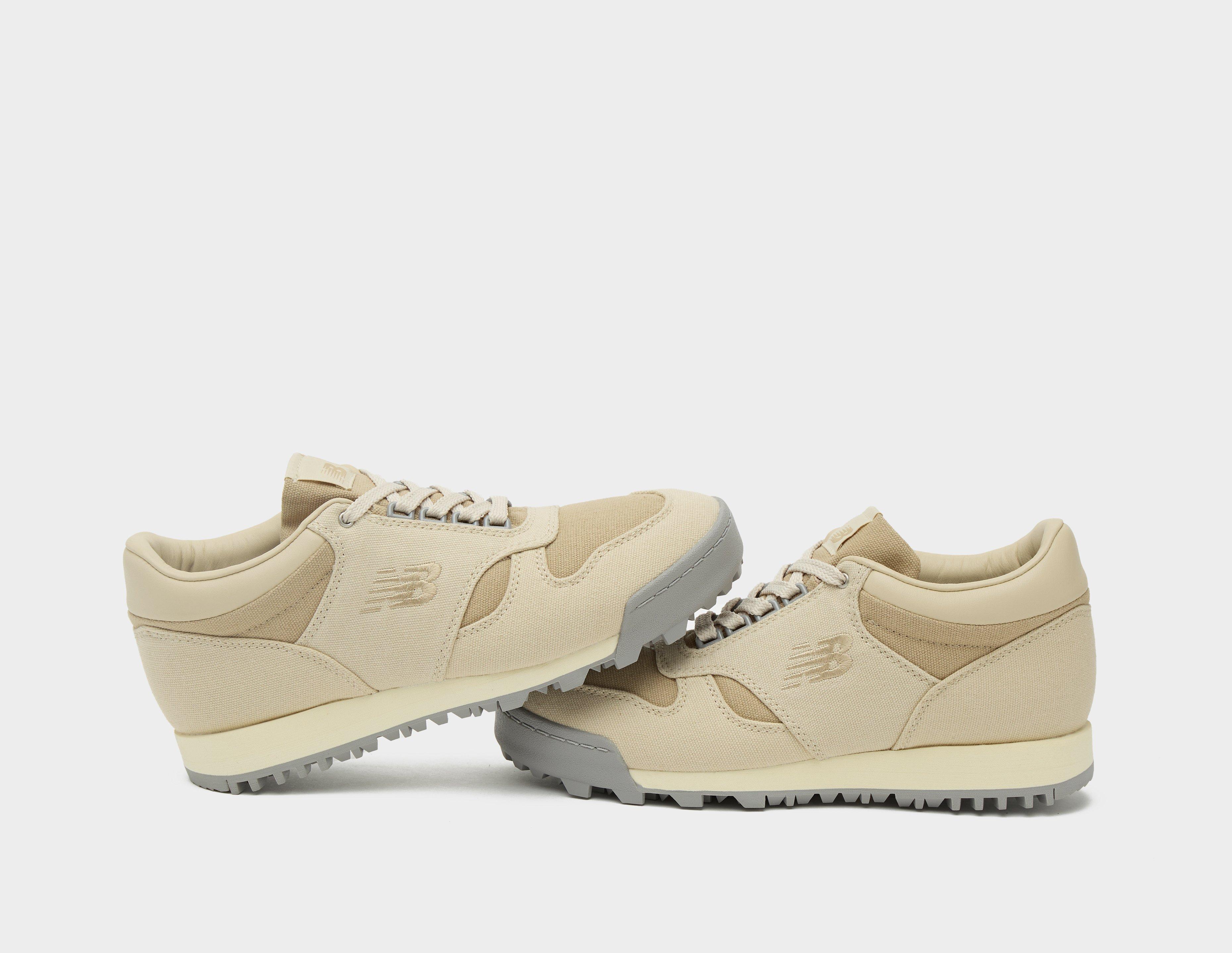 New Balance Rainier Low