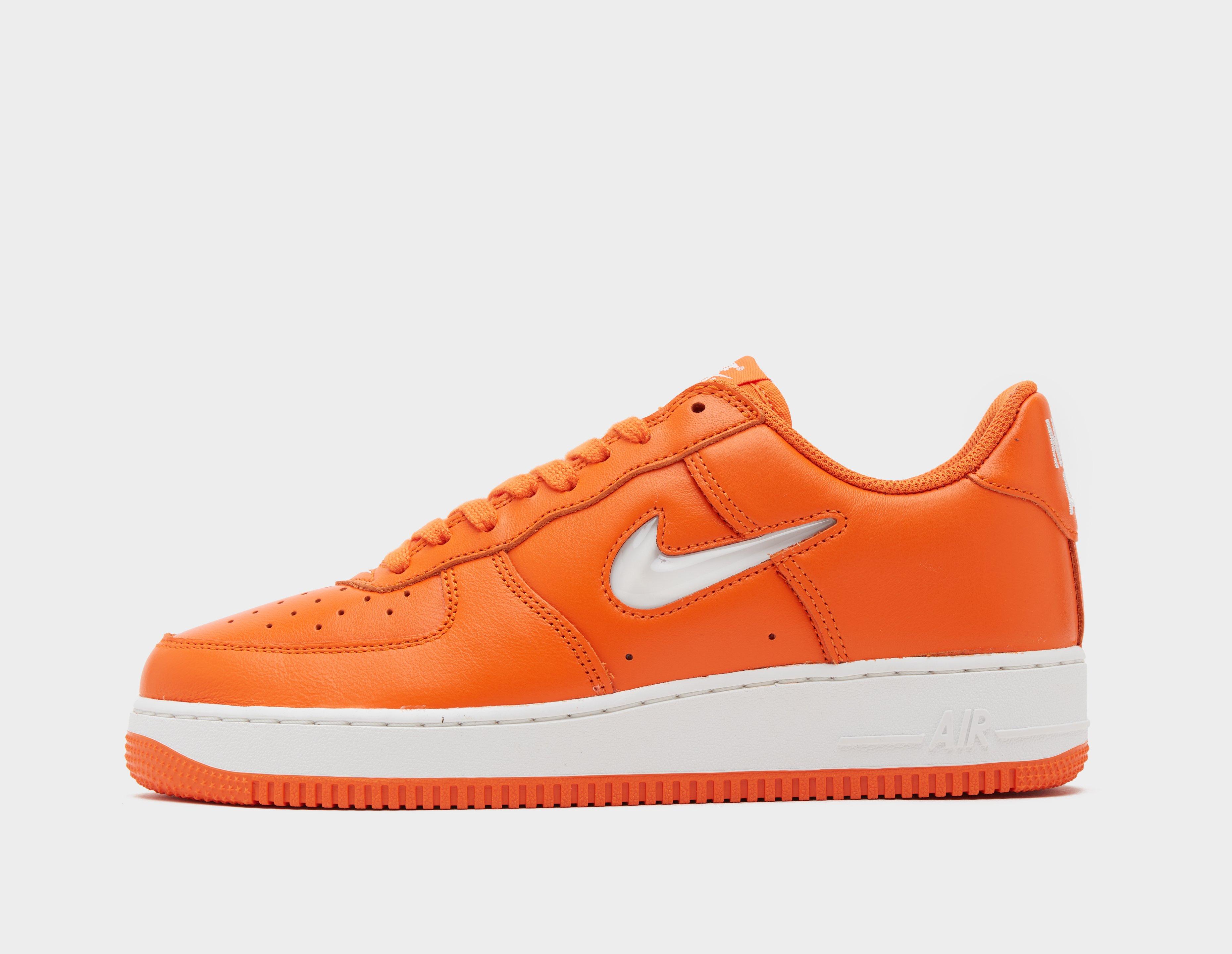 Mann Rettung Das tatsächliche air force 1 orange Melbourne Feuer ...