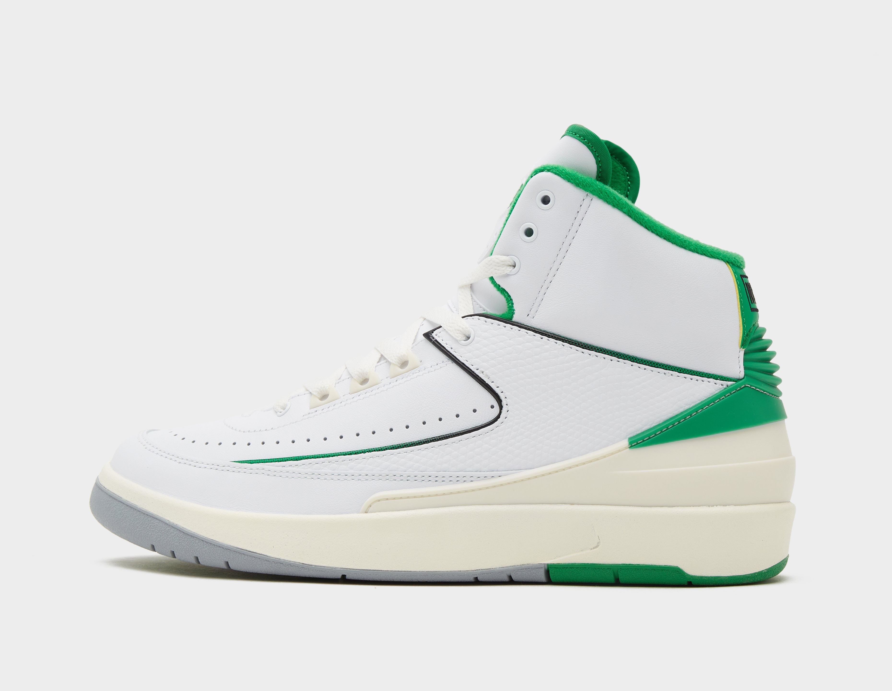 White Jordan Air 2 | Some noted the silhouettes resemblance to Air