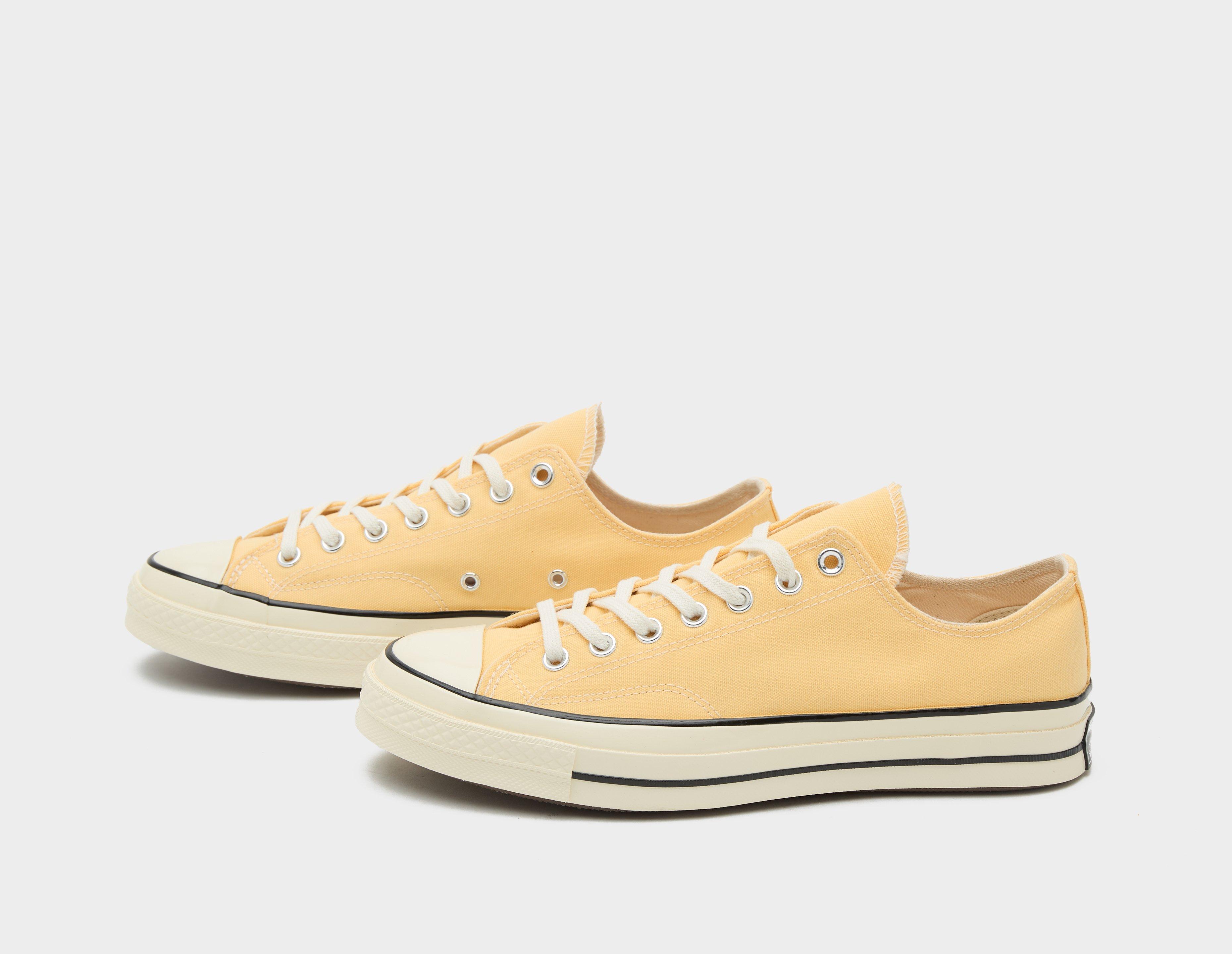 Converse chuck taylor sales 7s yellow