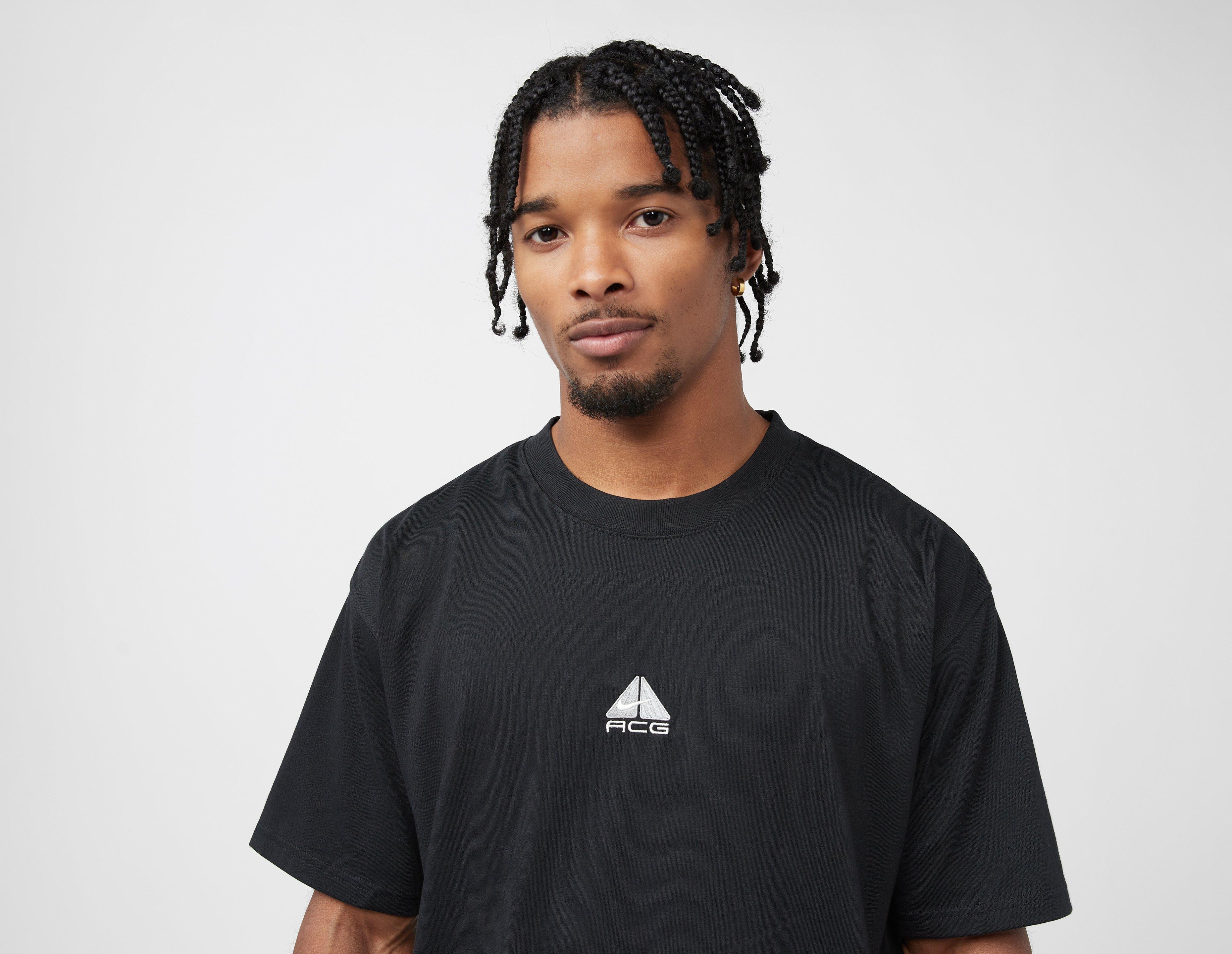 Nike acg t shirt black best sale