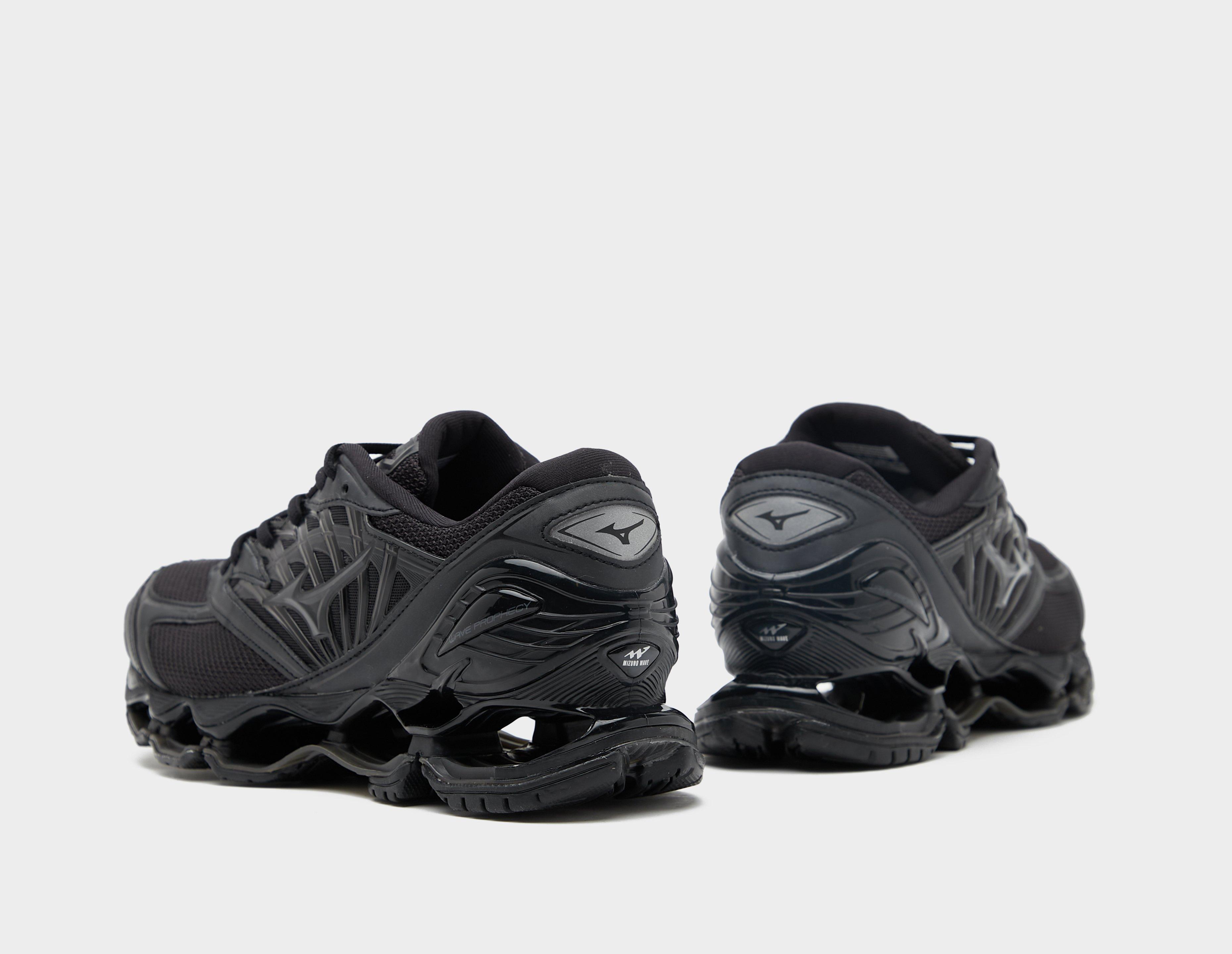 Mizuno Wave Prophecy LS