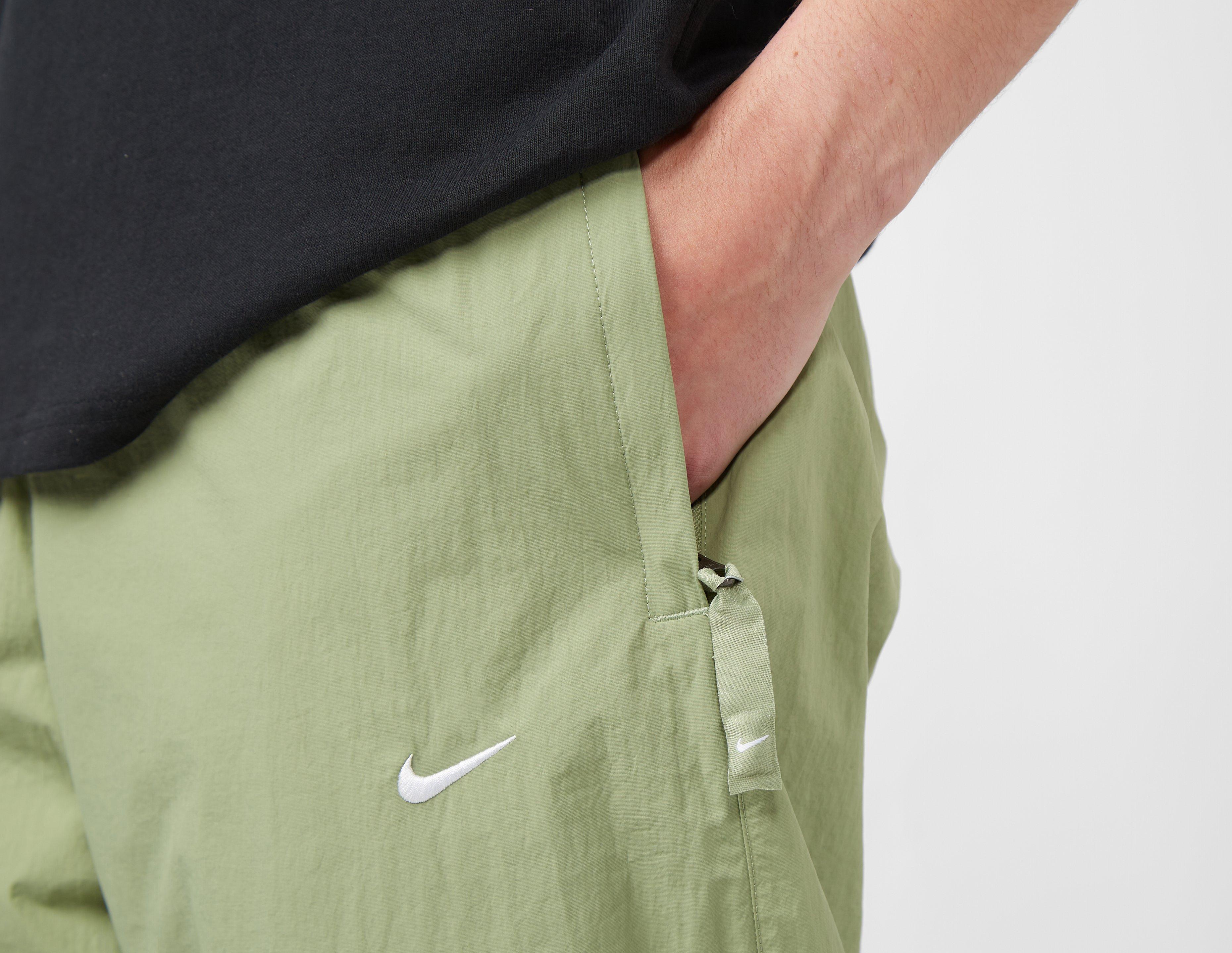 Green Nike NRG Premium Essentials Track Pants | NIKE SB DUNK LOW