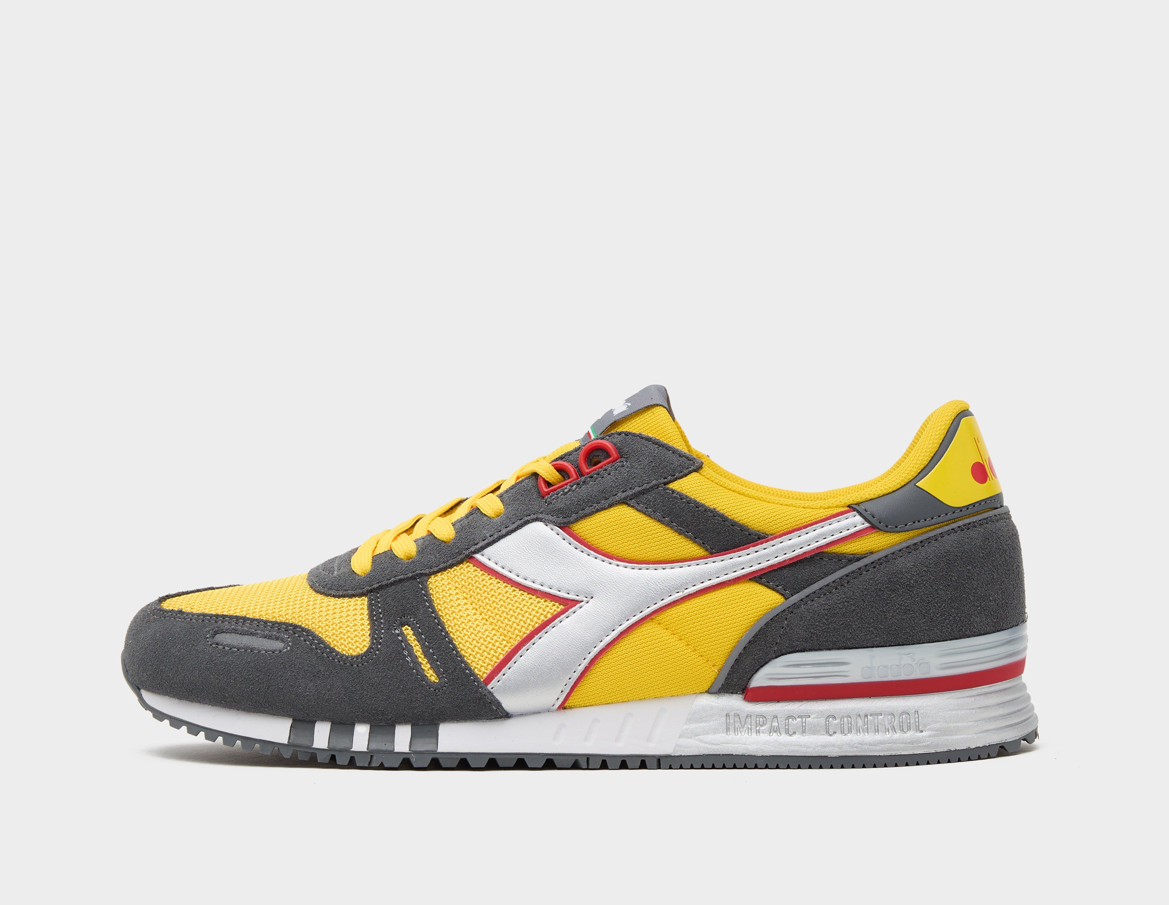 Yellow diadora deals