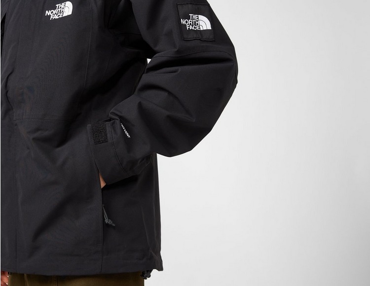 voeden walvis Droogte Sweatshirt Man Clothing | Classicfuncenter? | Black The North Face 3L  DryVent Carduelis Jacket