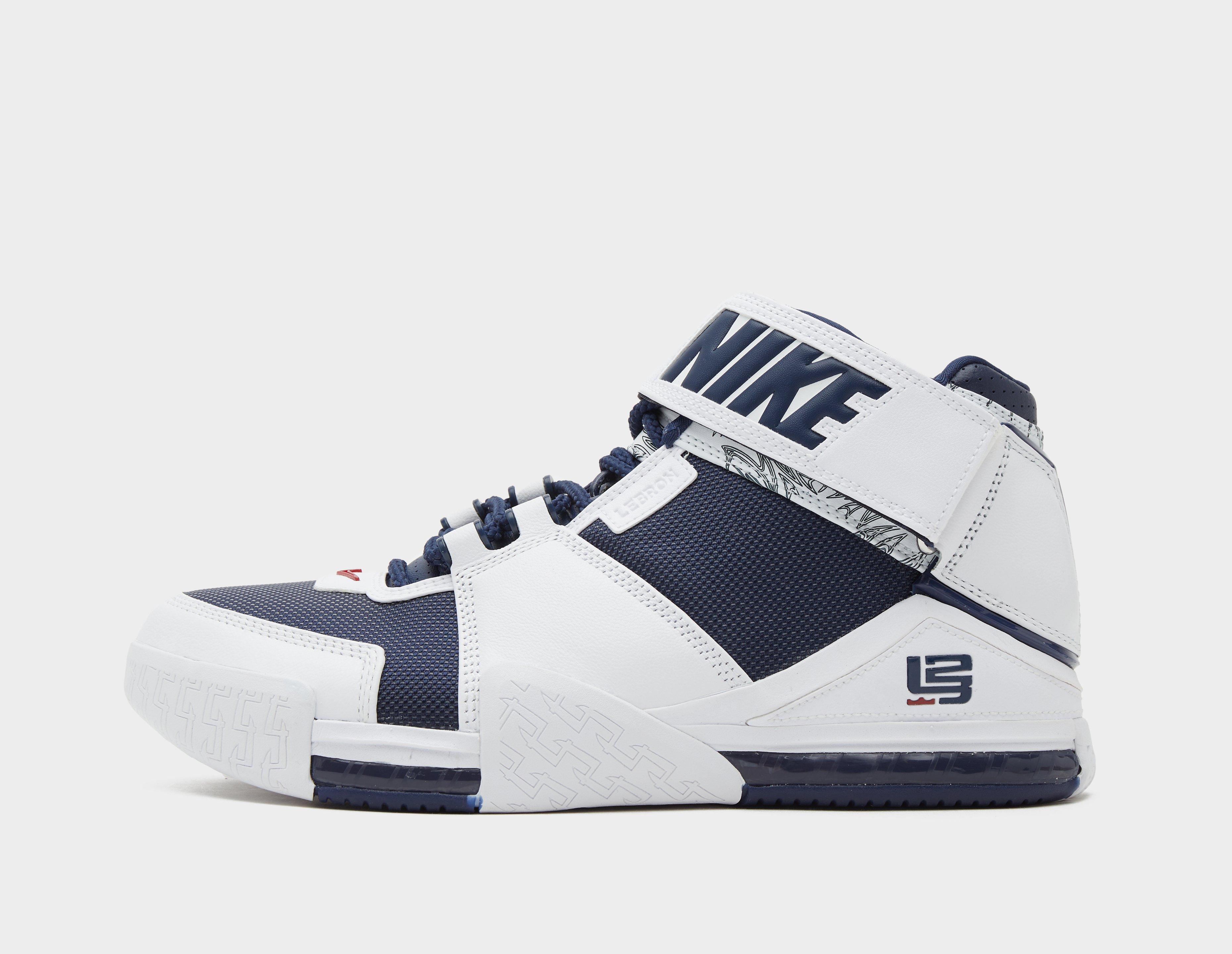 White Nike LeBron Zoom 2 USA size