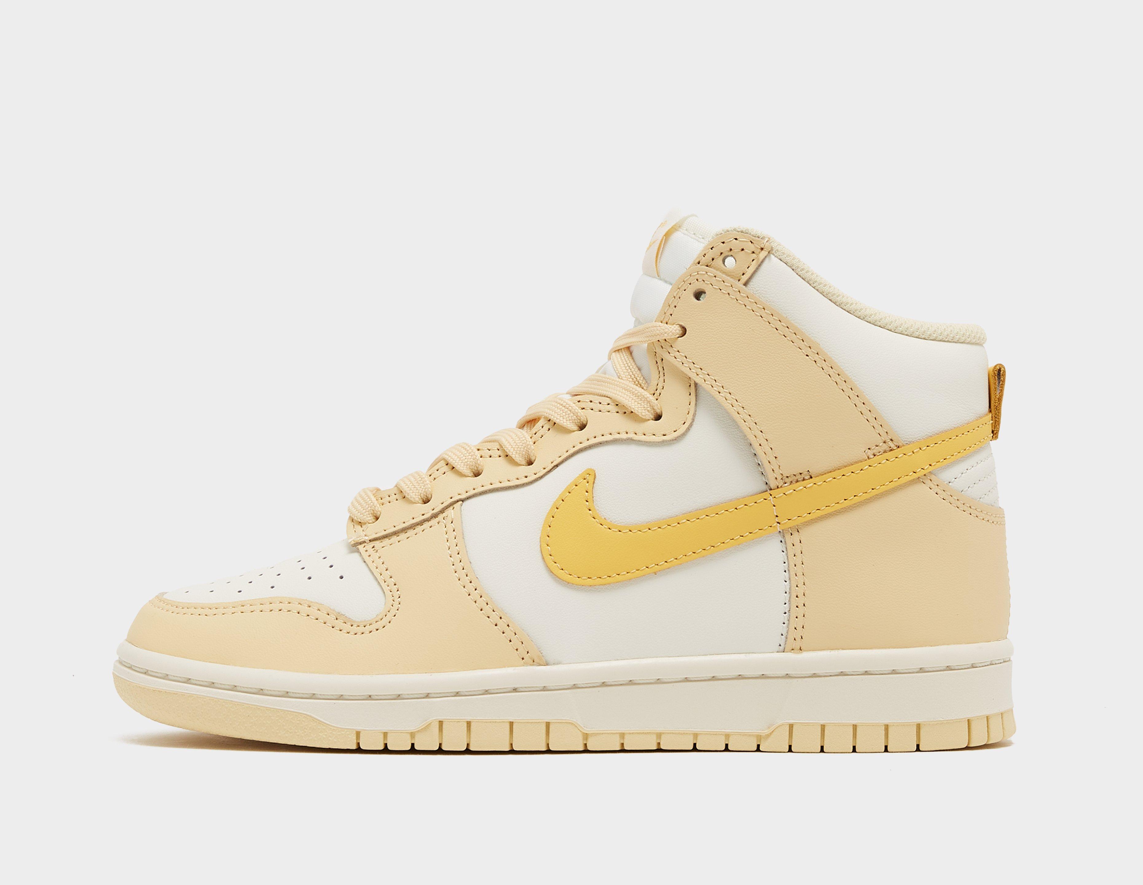 Yellow Nike Dunk High Women's - size? Ireland