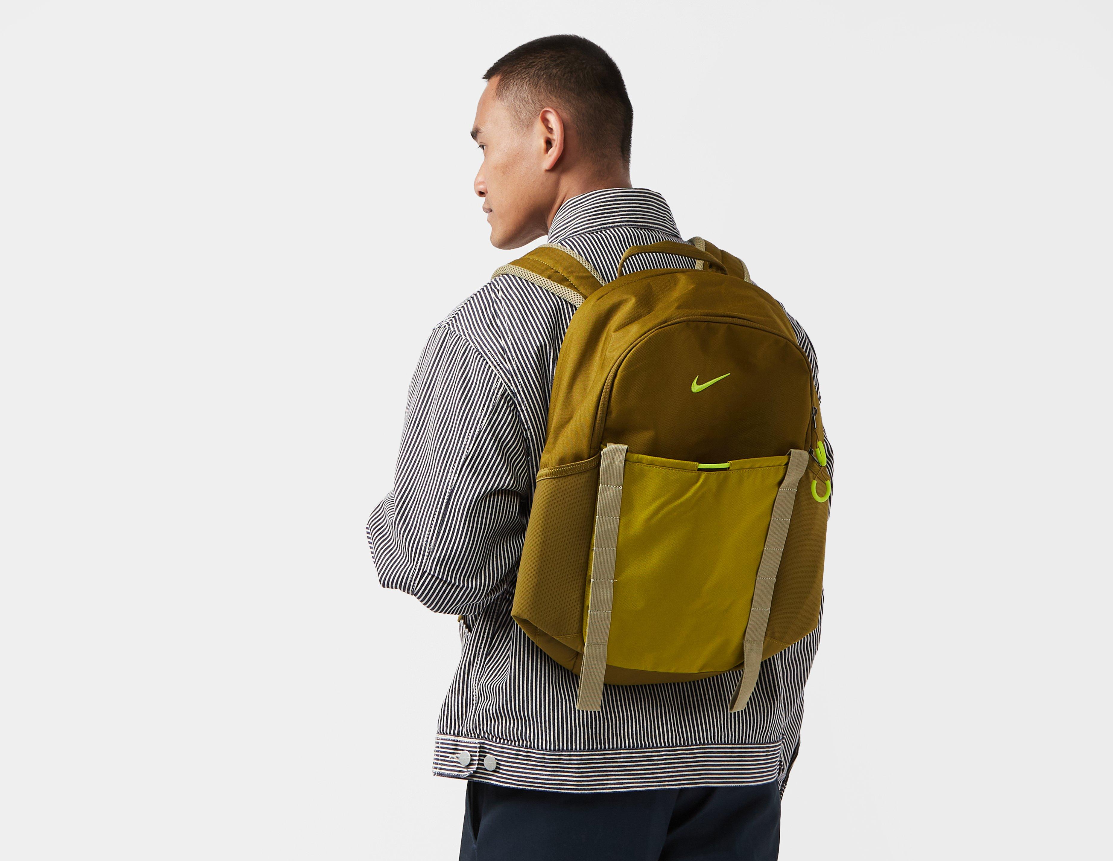 Nike shop backpack yellow