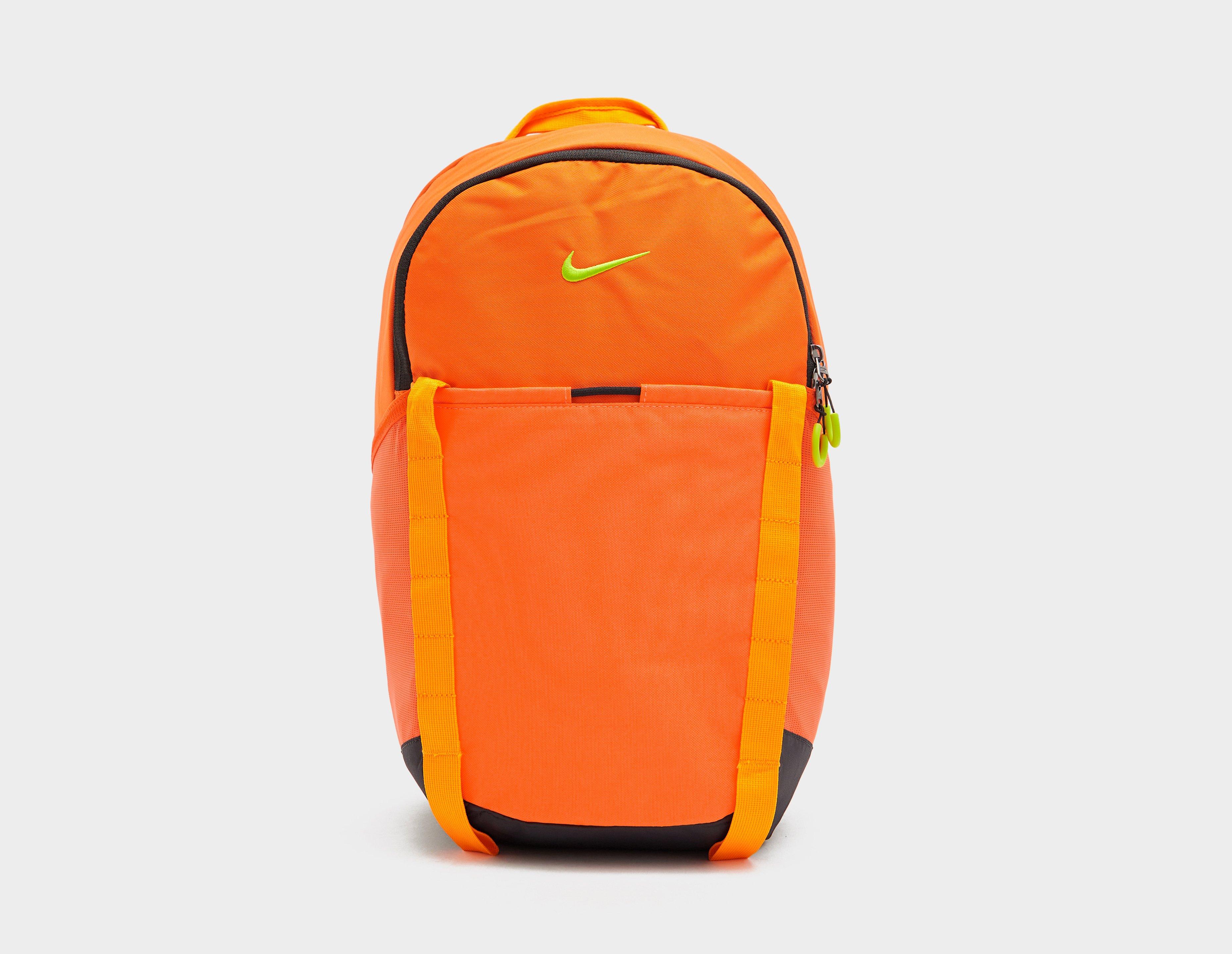 Nike orange shop backpack