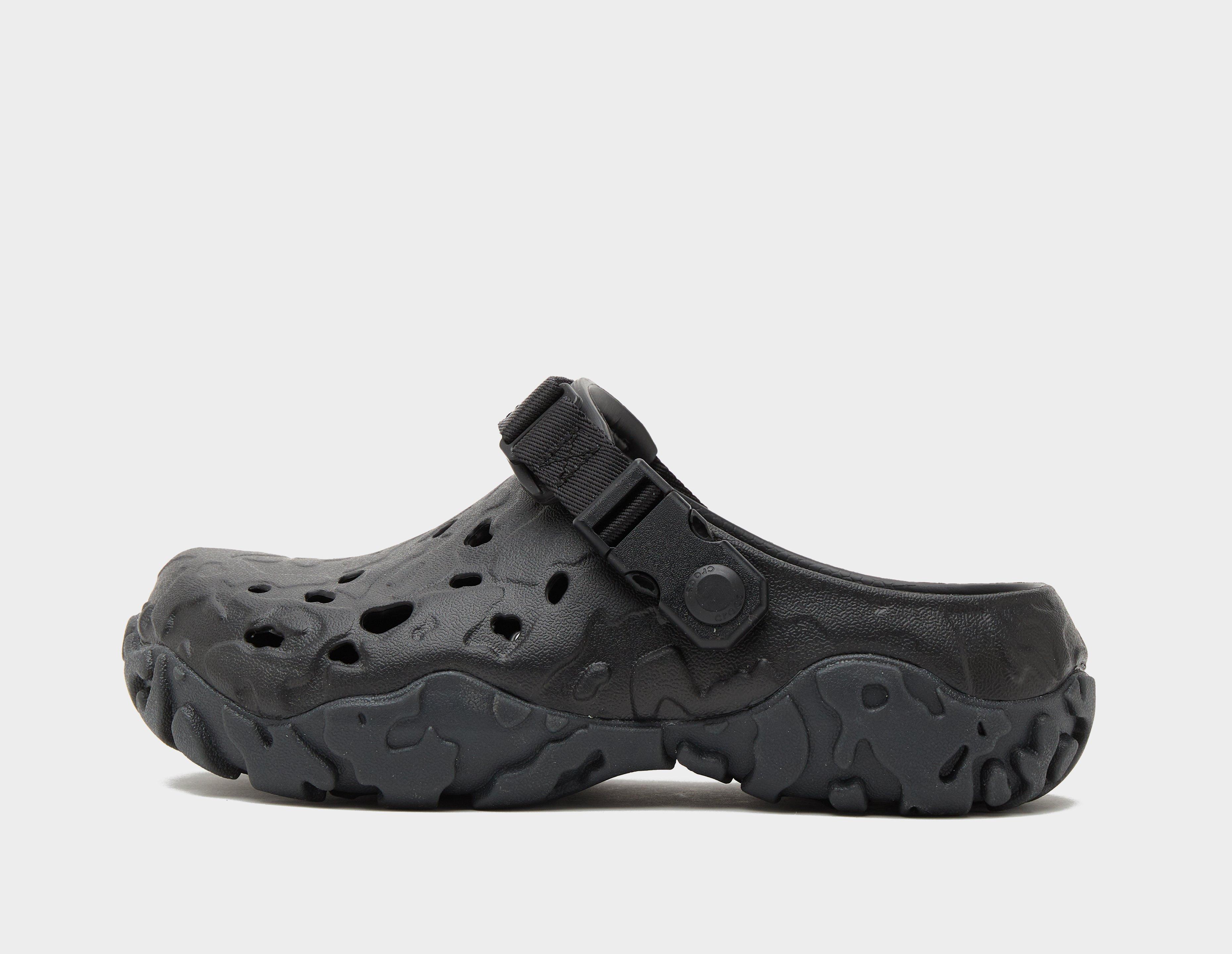 Camo swiftwater deals crocs