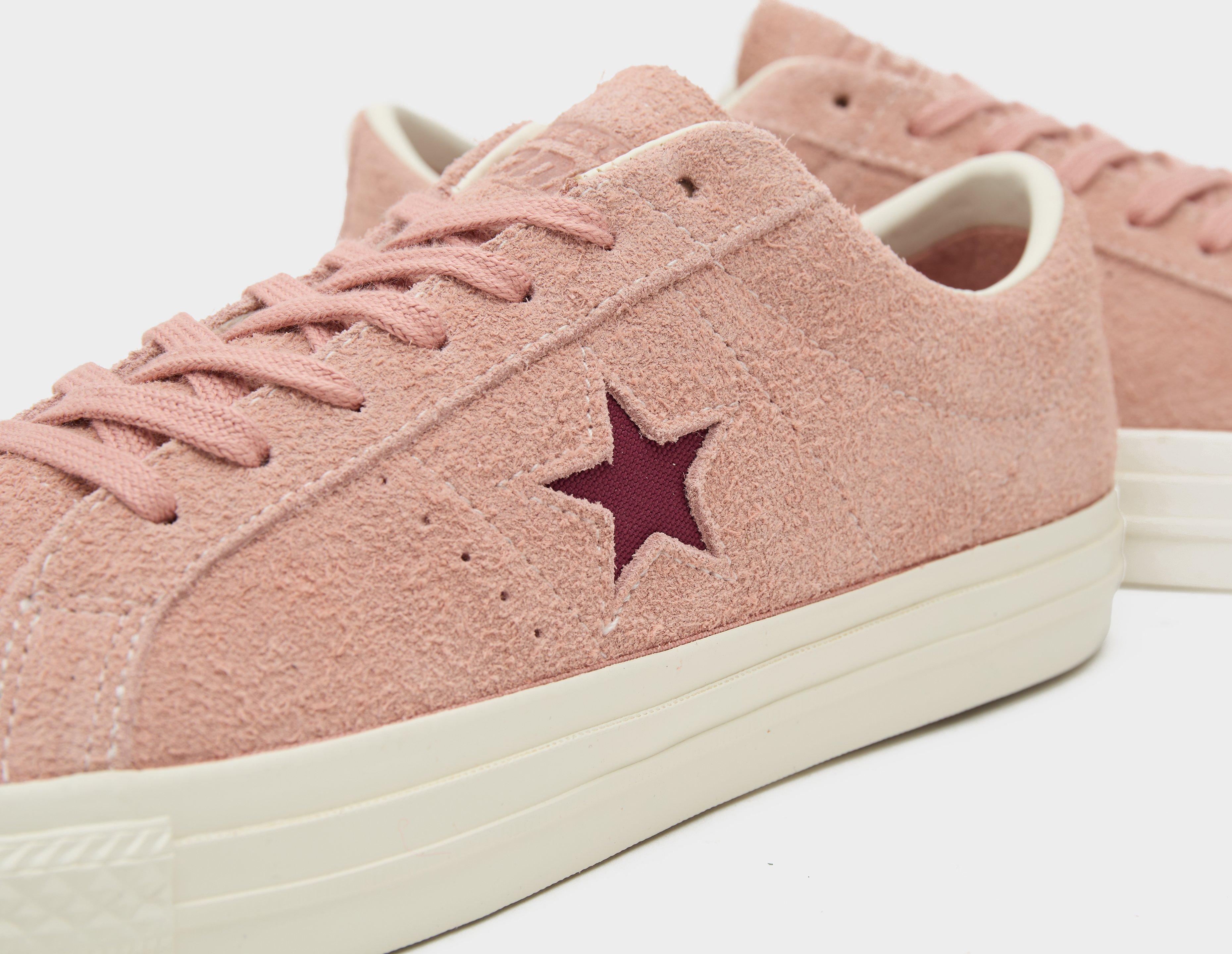 Blush pink hot sale leather converse